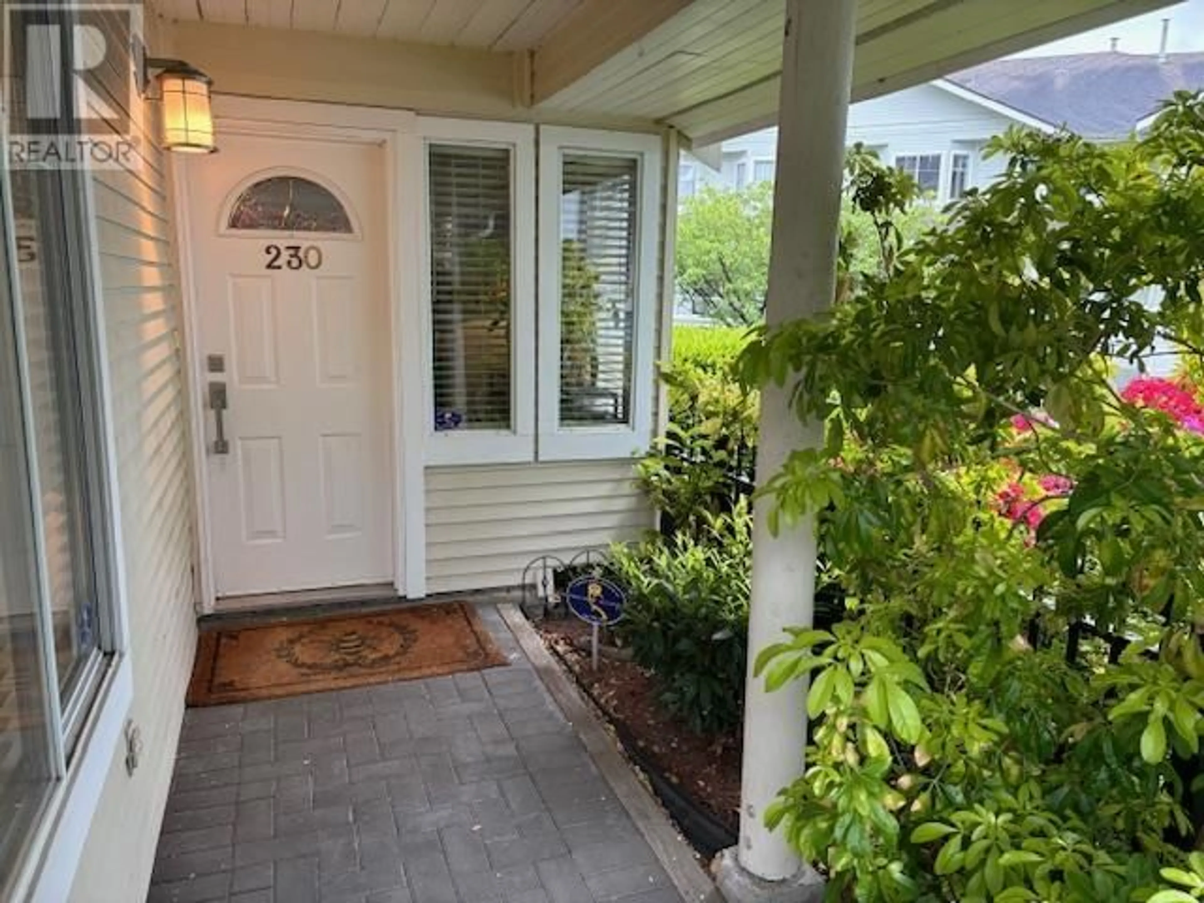 Indoor entryway for 230 WATERLEIGH DRIVE, Vancouver British Columbia V5X4T2