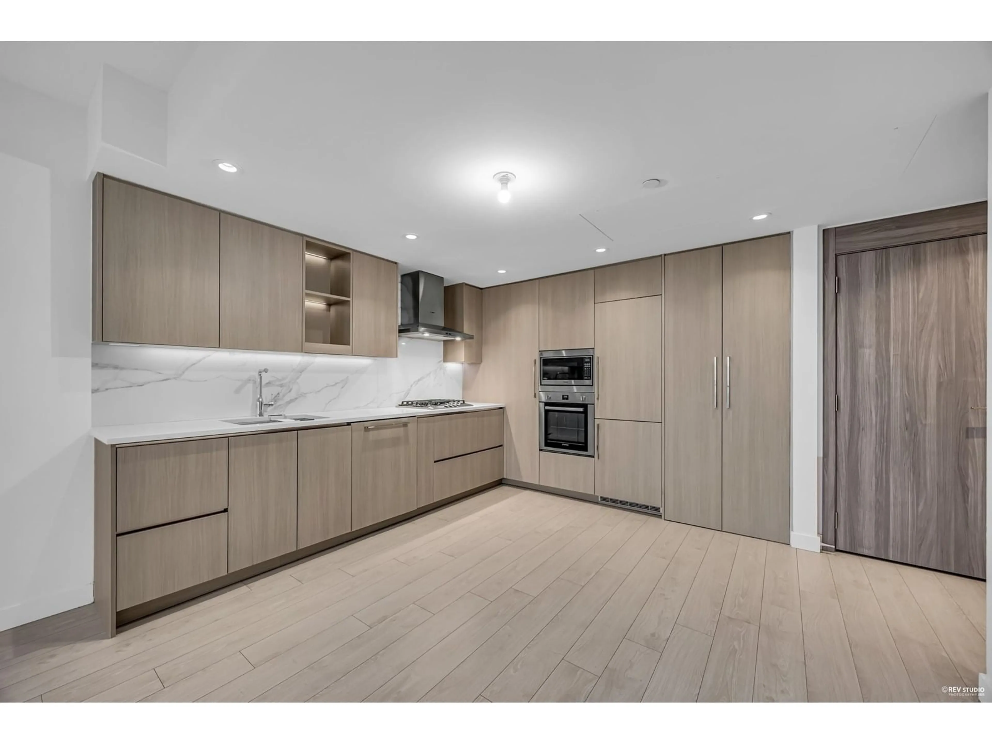 Open concept kitchen, unknown for 2311 9887 WHALLEY BOULEVARD, Surrey British Columbia V3T0P4