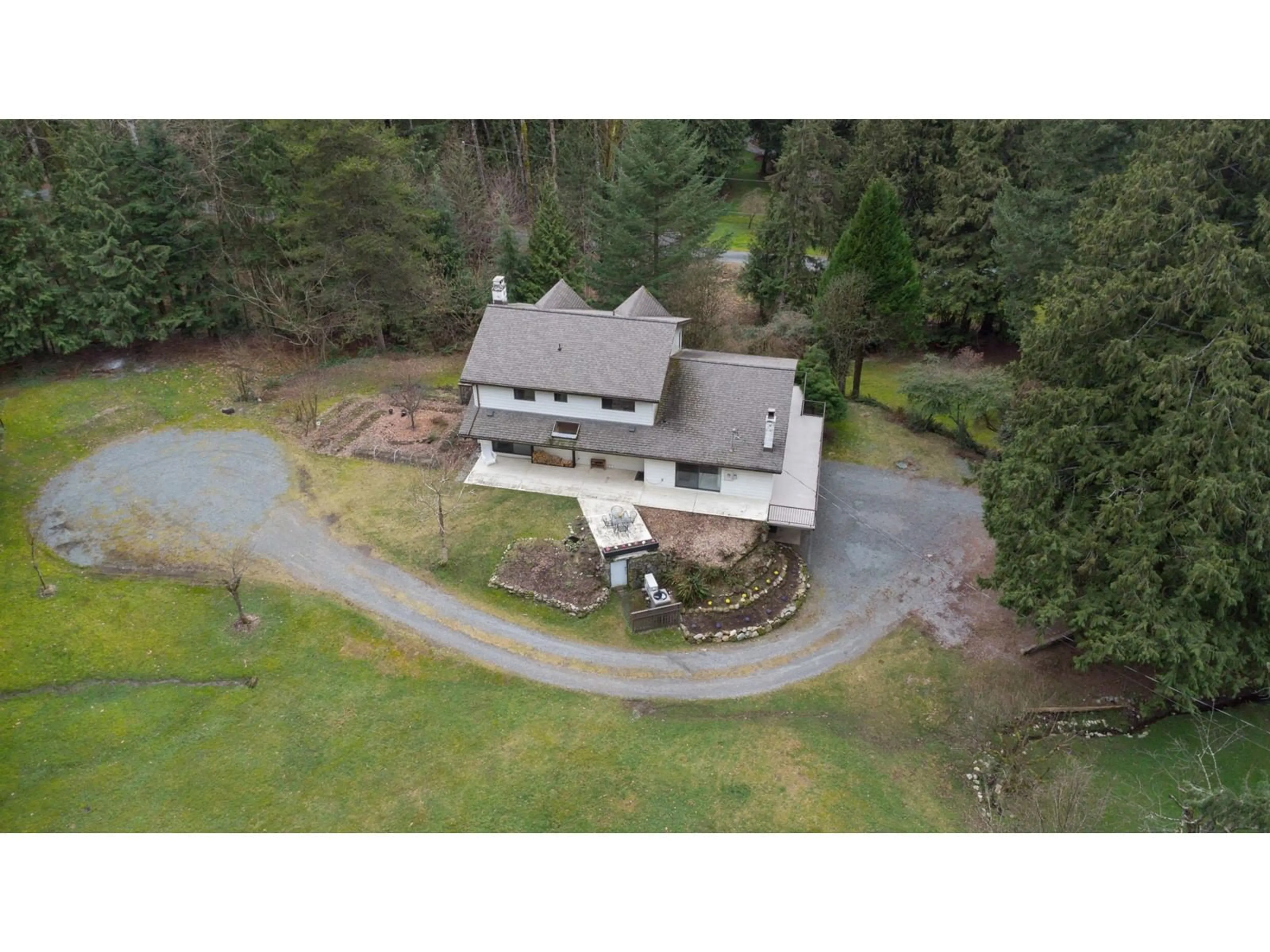 A pic from outside/outdoor area/front of a property/back of a property/a pic from drone, unknown for 30856 FORSELL, Mission British Columbia V4S1G9