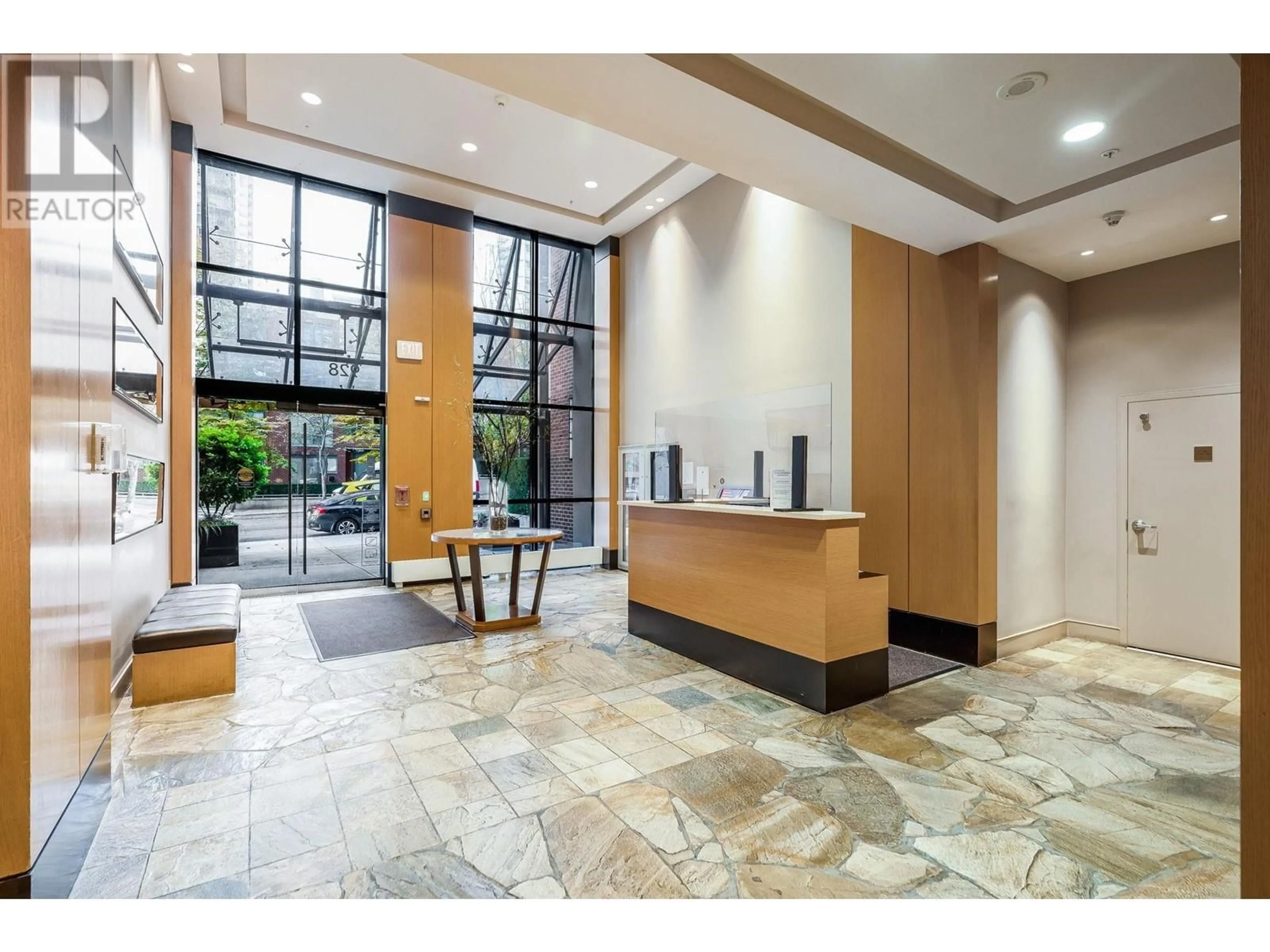 Unknown for 903 - 928 HOMER STREET, Vancouver British Columbia V6B1T7