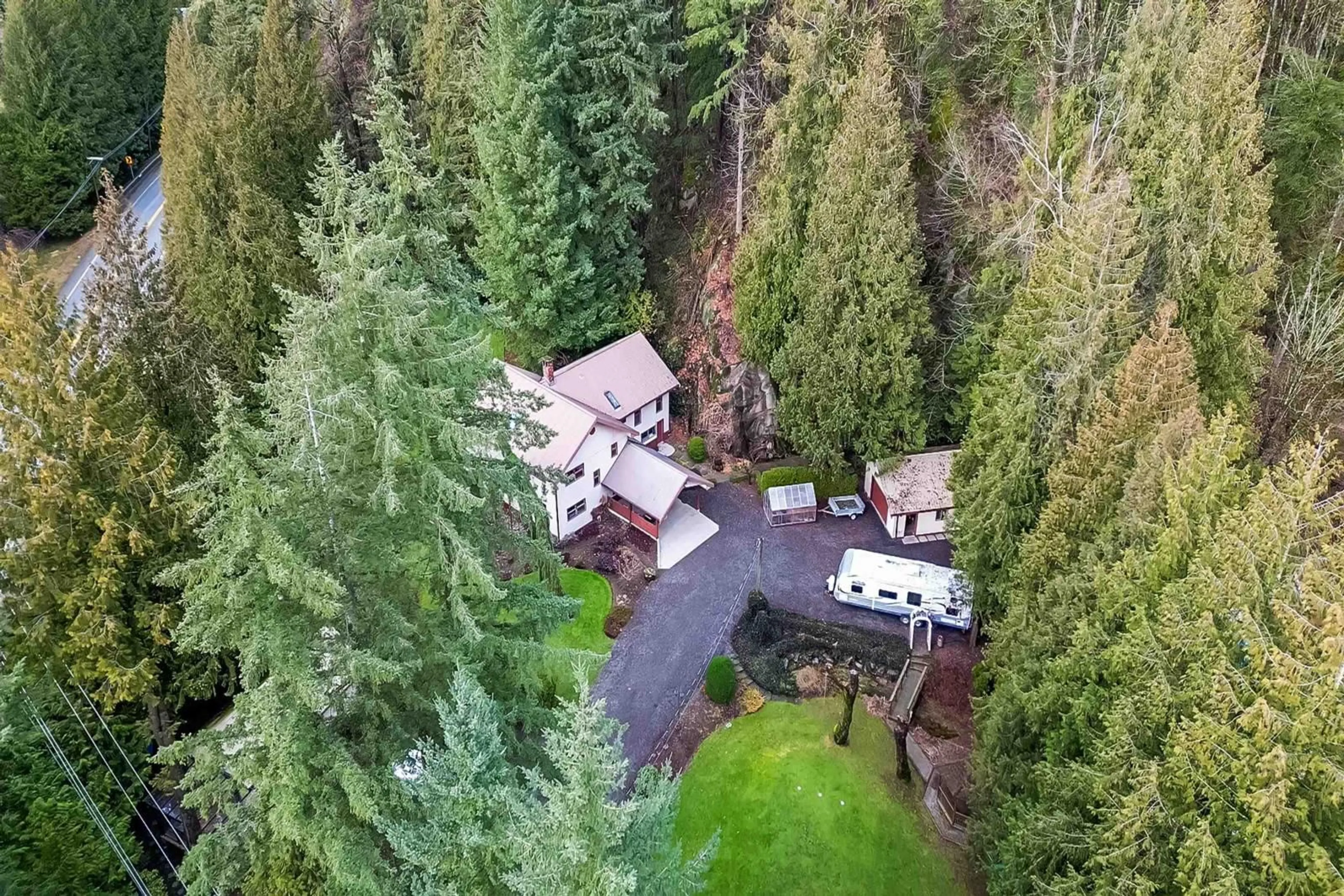 A pic from outside/outdoor area/front of a property/back of a property/a pic from drone, forest/trees view for 3048 HOT SPRINGS ROAD|Agassiz, Agassiz British Columbia V0M1A3