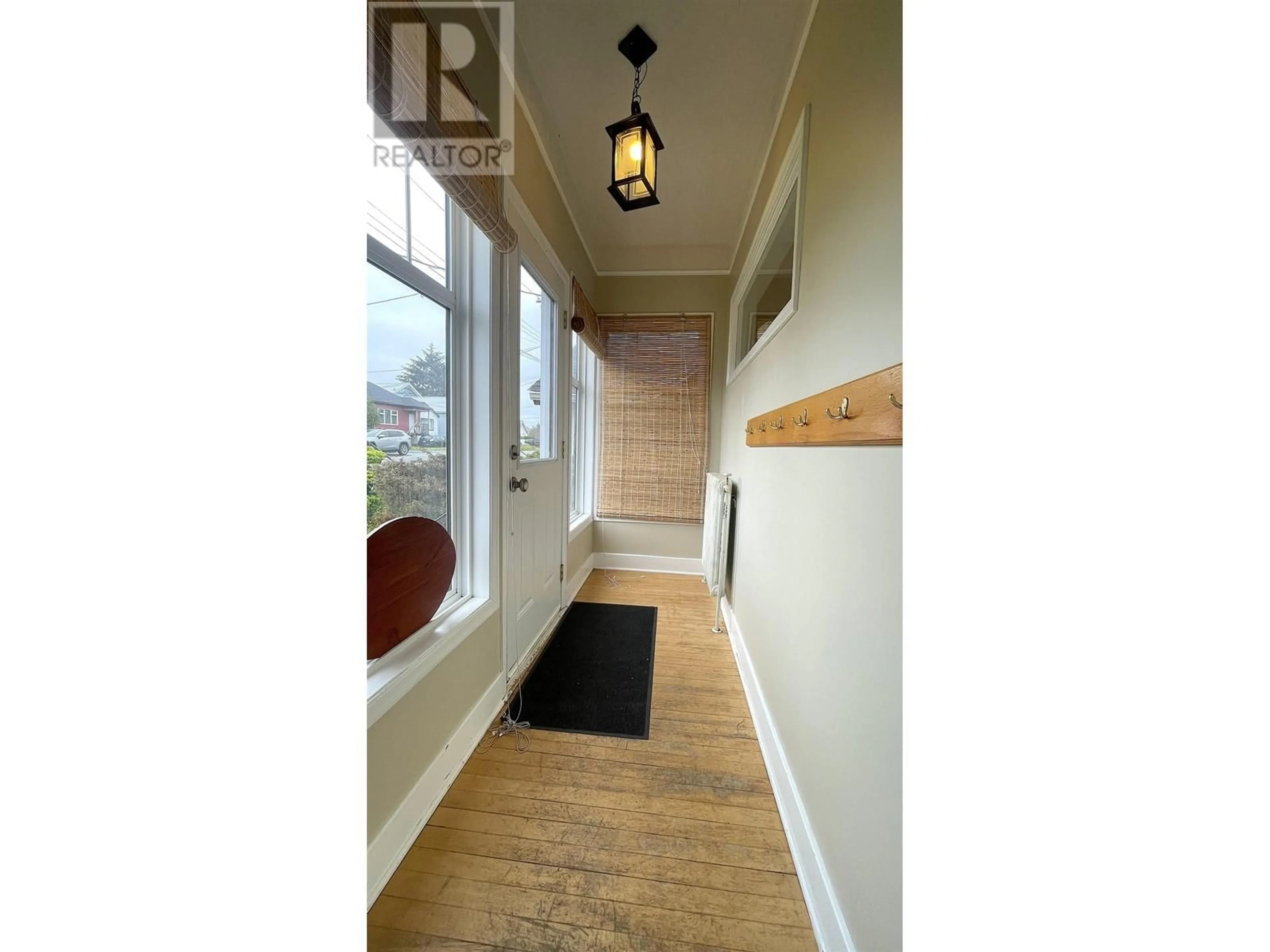 Indoor entryway for 608 E 8TH AVENUE, Prince Rupert British Columbia V8J2M9