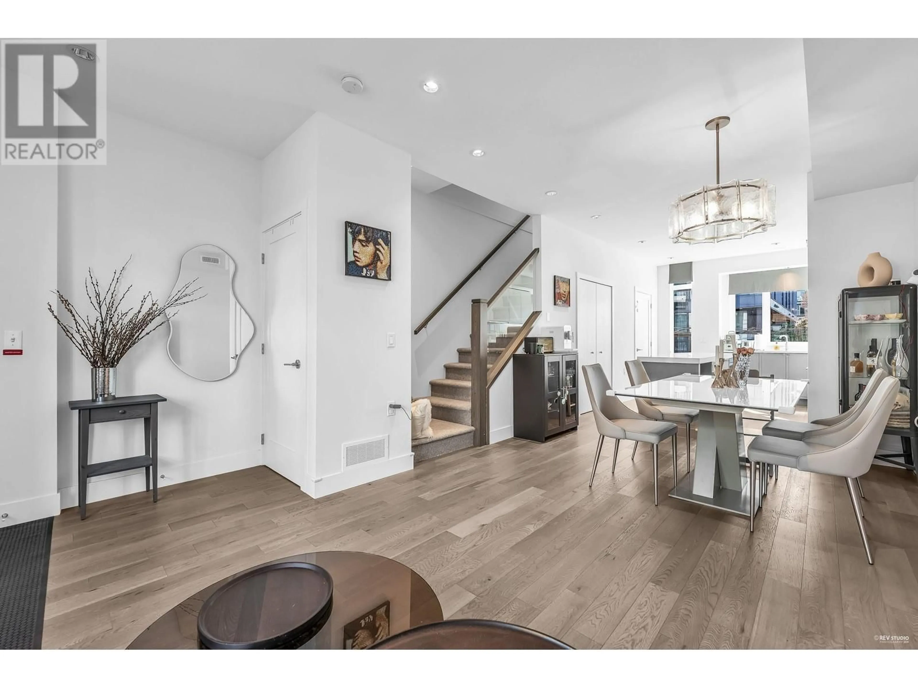 Unknown for 7623 YUKON STREET, Vancouver British Columbia V5X2Y4