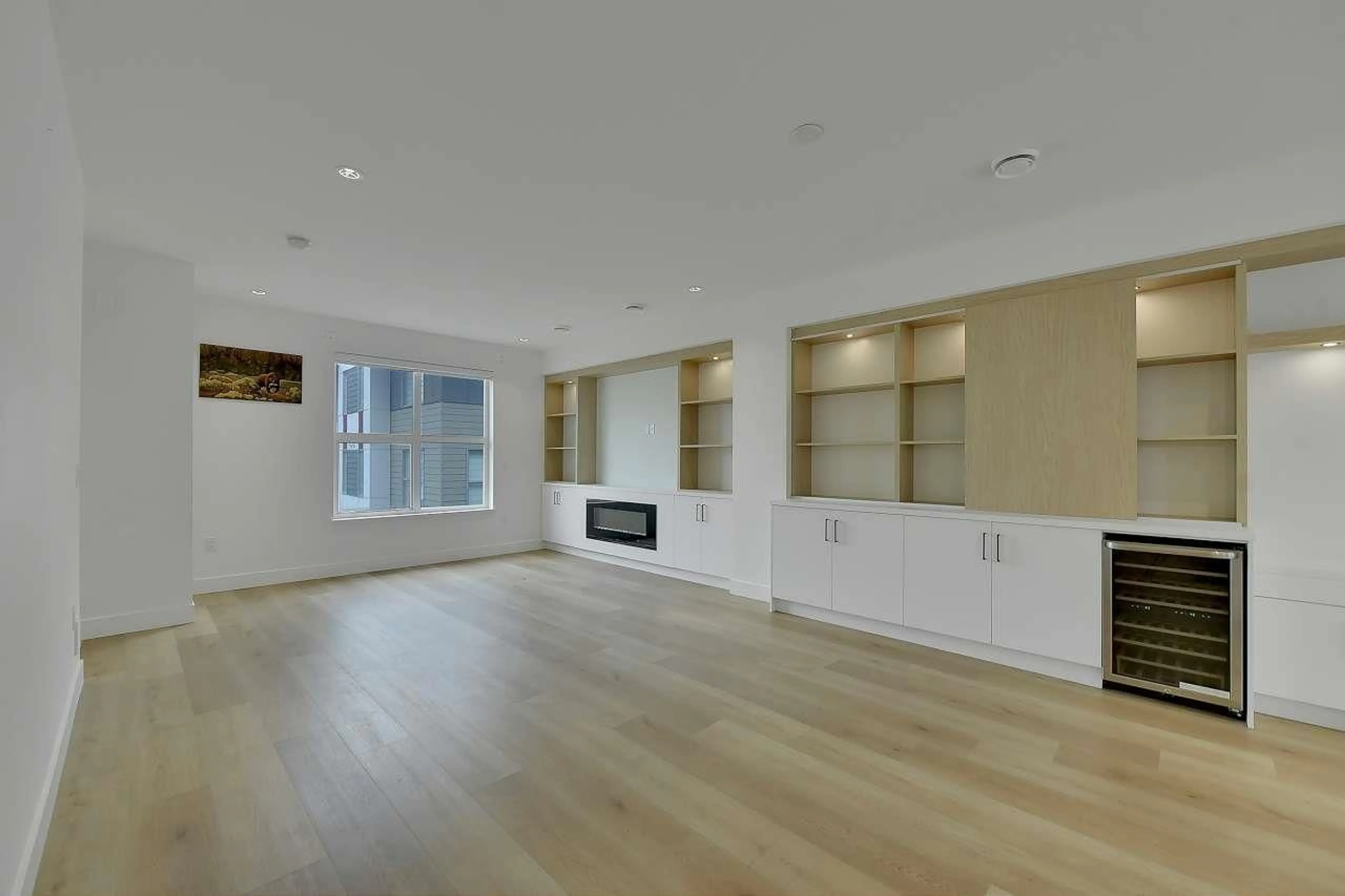 Unknown for 40 - 12585 104A AVENUE, Surrey British Columbia V3V0G7