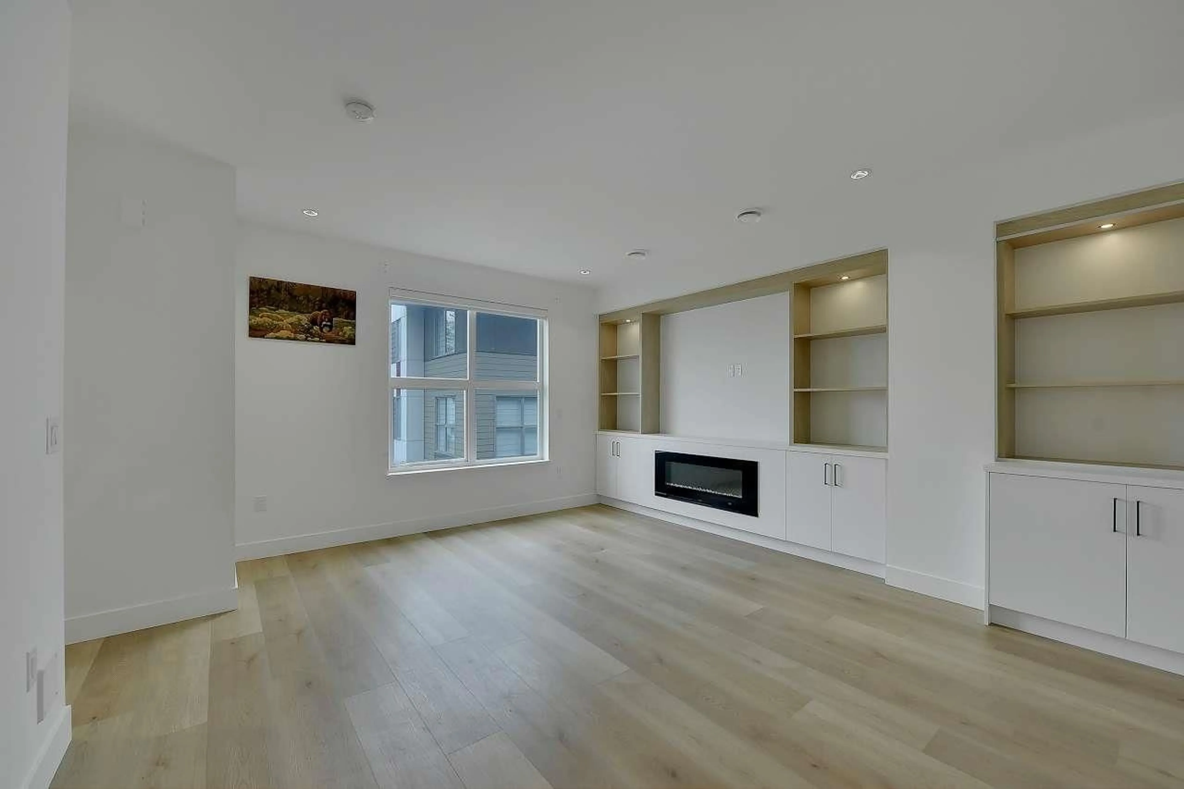 A pic of a room for 40 - 12585 104A AVENUE, Surrey British Columbia V3V0G7