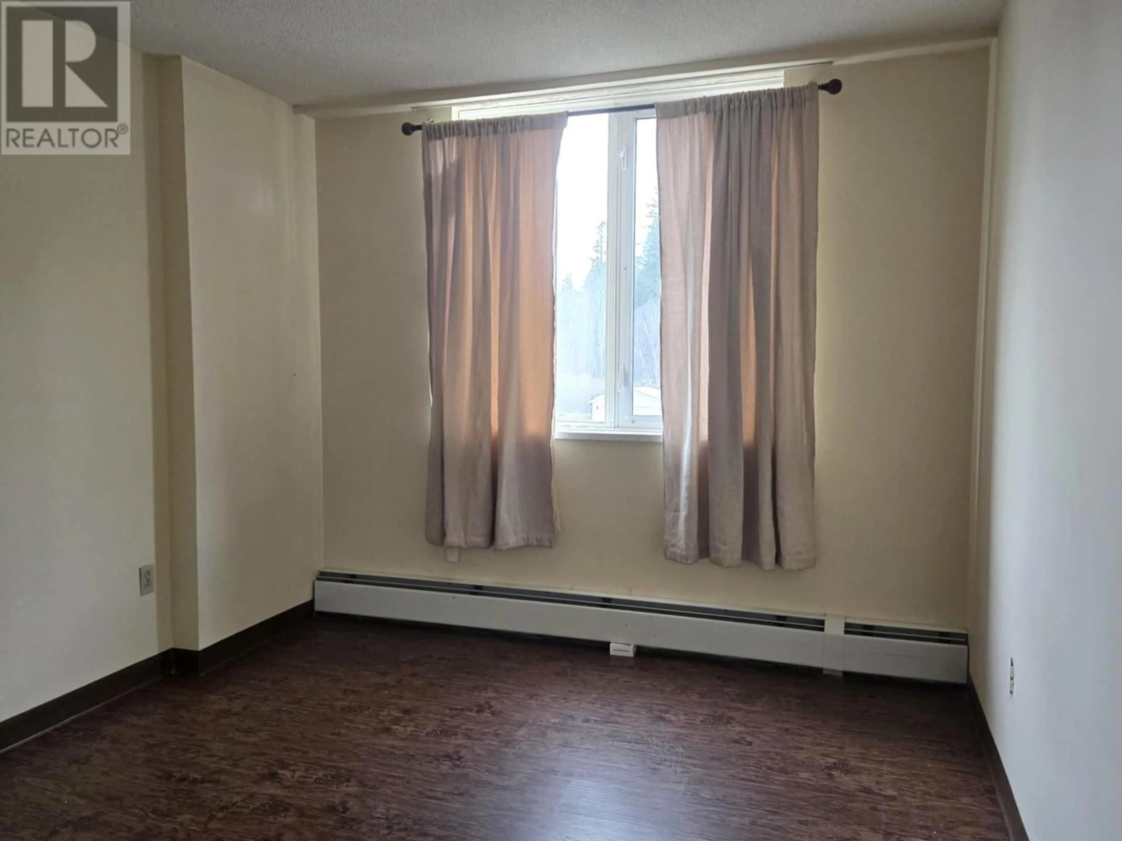 A pic of a room for 306 1501 QUEENSWAY STREET, Prince George British Columbia V2L1L5