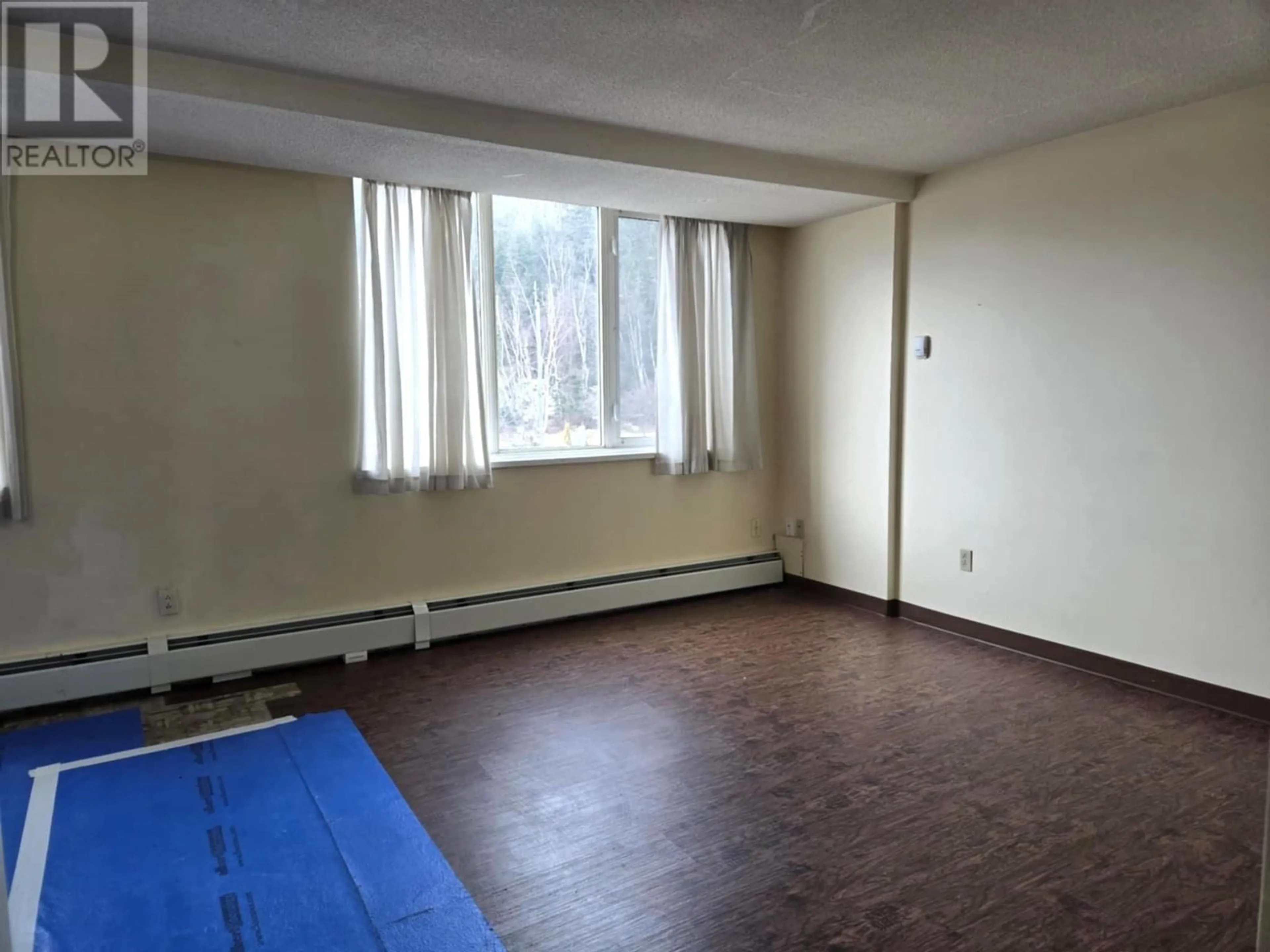 A pic of a room for 306 1501 QUEENSWAY STREET, Prince George British Columbia V2L1L5