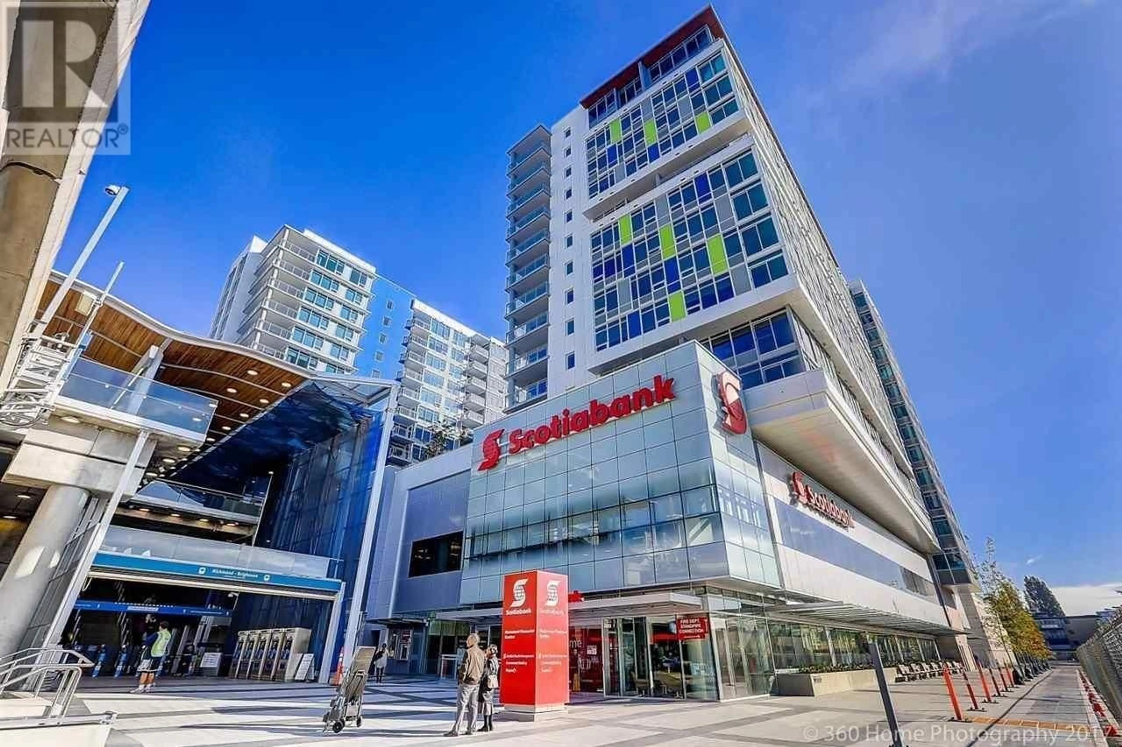 Indoor foyer for 563 - 6288 NO. 3 ROAD, Richmond British Columbia V6Y0J4
