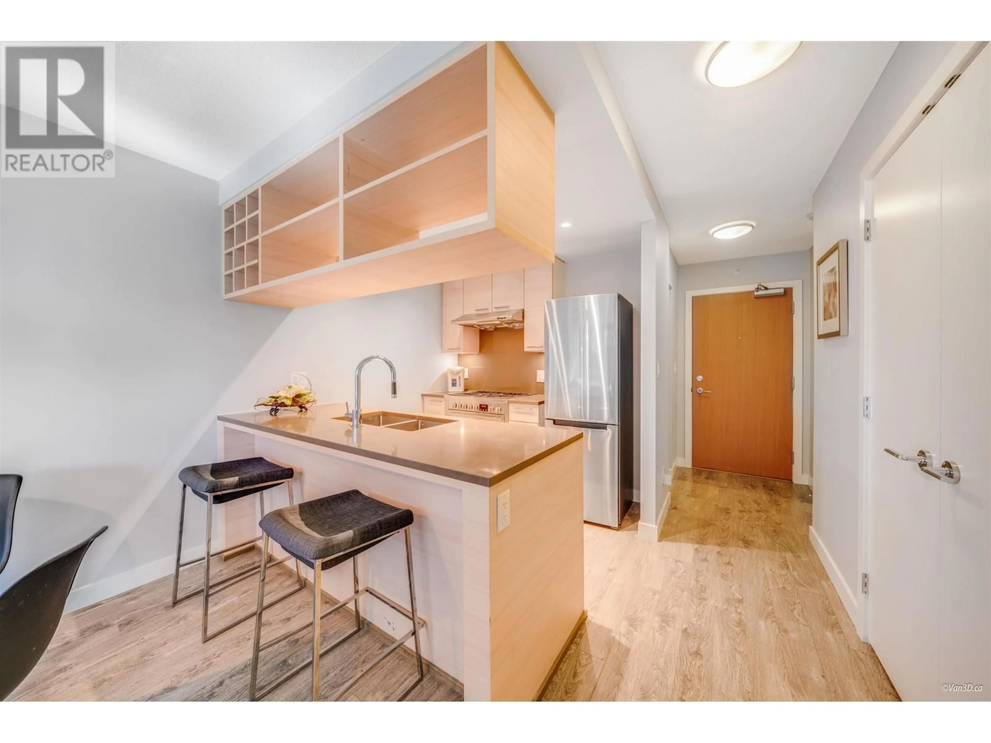 Standard kitchen, wood/laminate floor for 563 - 6288 NO. 3 ROAD, Richmond British Columbia V6Y0J4