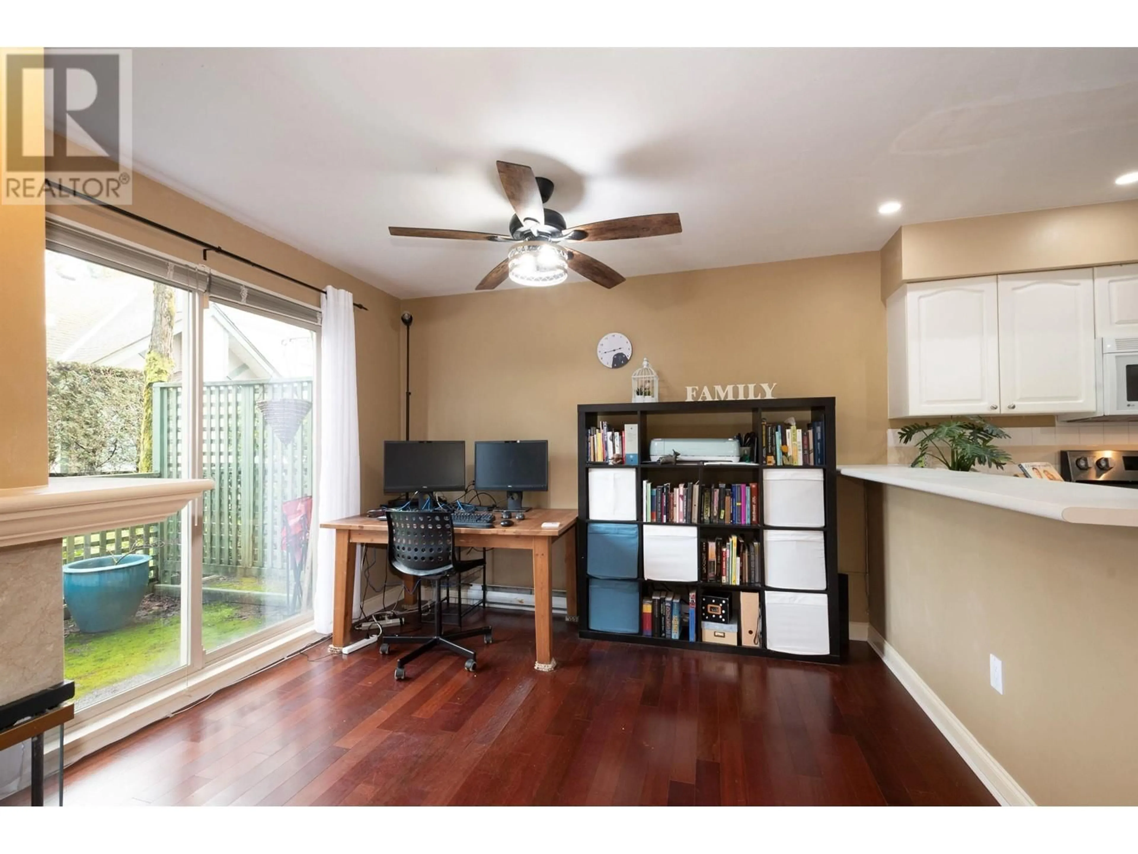 Unknown for 20 - 65 FOXWOOD DRIVE, Port Moody British Columbia V3H4Z5