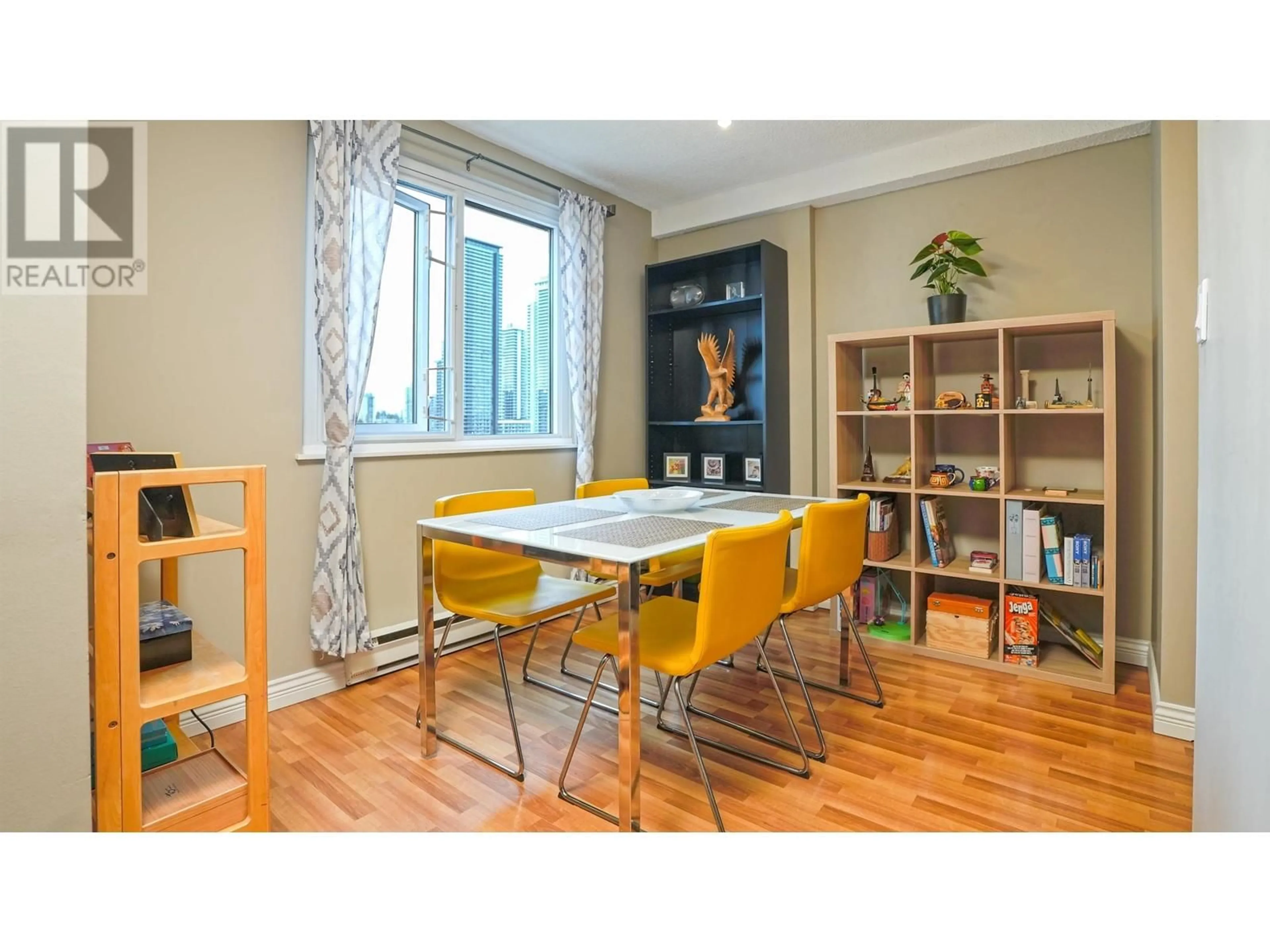 Dining room, wood/laminate floor for 1101 - 9541 ERICKSON DRIVE, Burnaby British Columbia V3J7N8