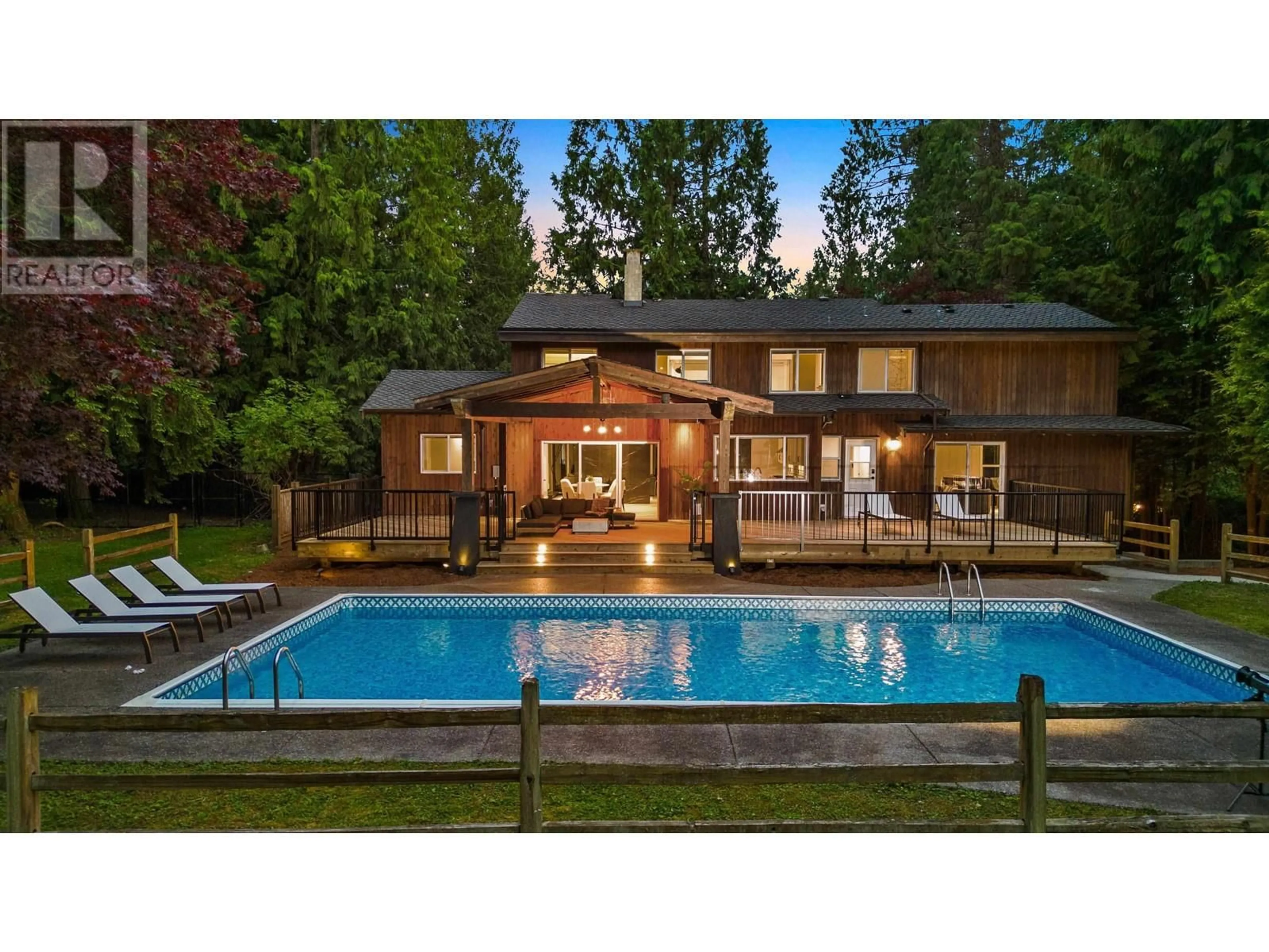 Pool for 25011 FERGUSON AVENUE, Maple Ridge British Columbia V2W1H4