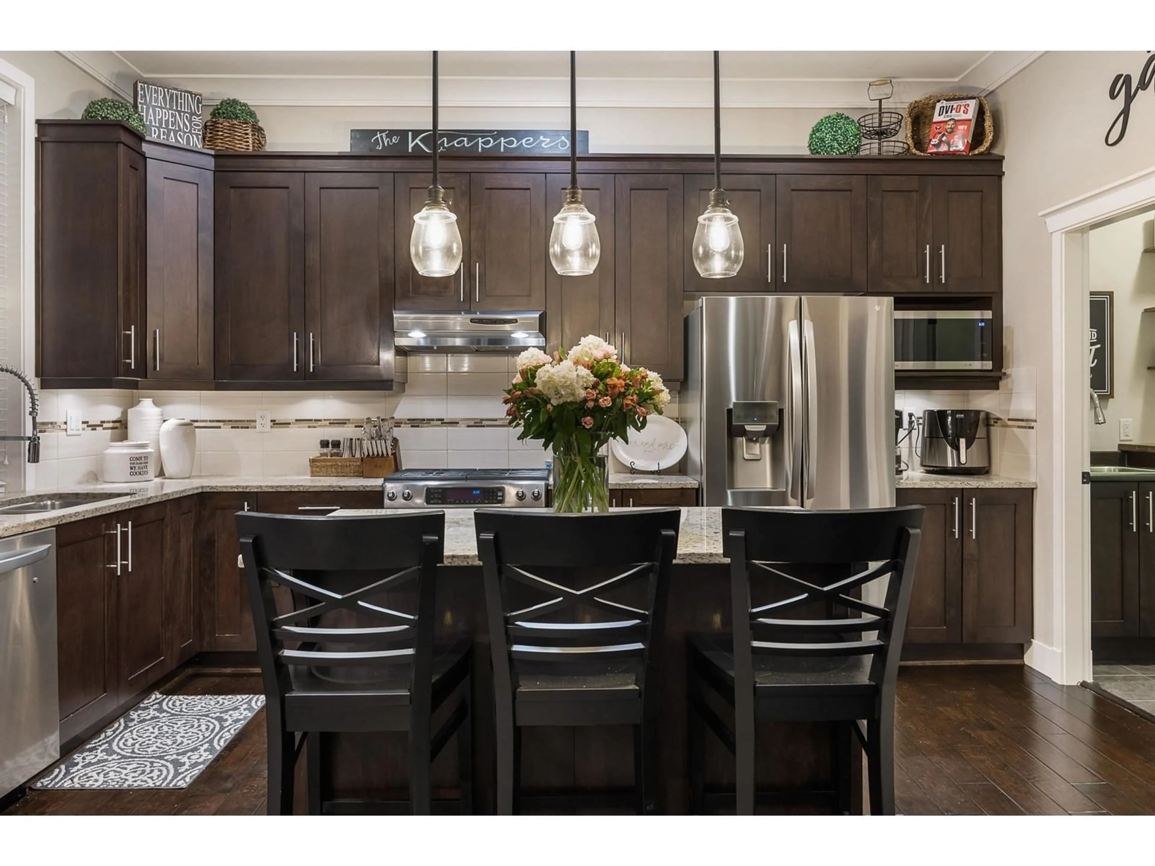 Contemporary kitchen, unknown for 16917 78A, Surrey British Columbia V4N6L4