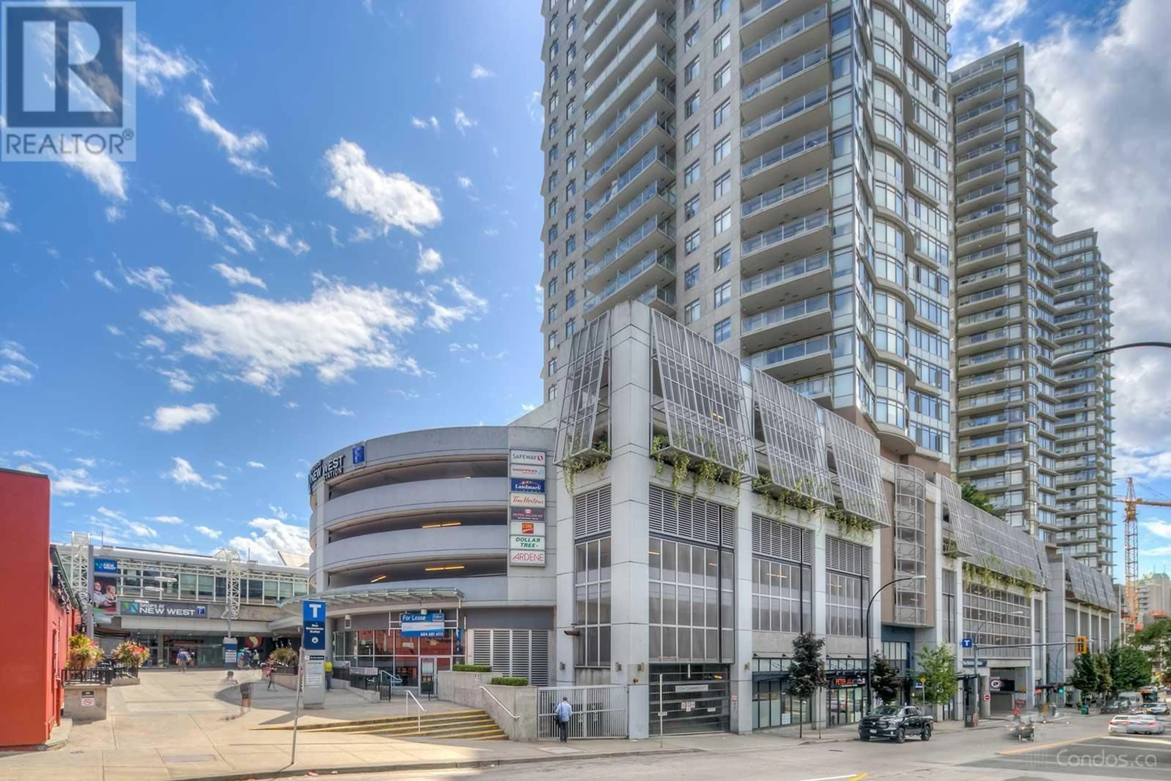 Indoor foyer for 2305 - 888 CARNARVON STREET, New Westminster British Columbia V3M0C6