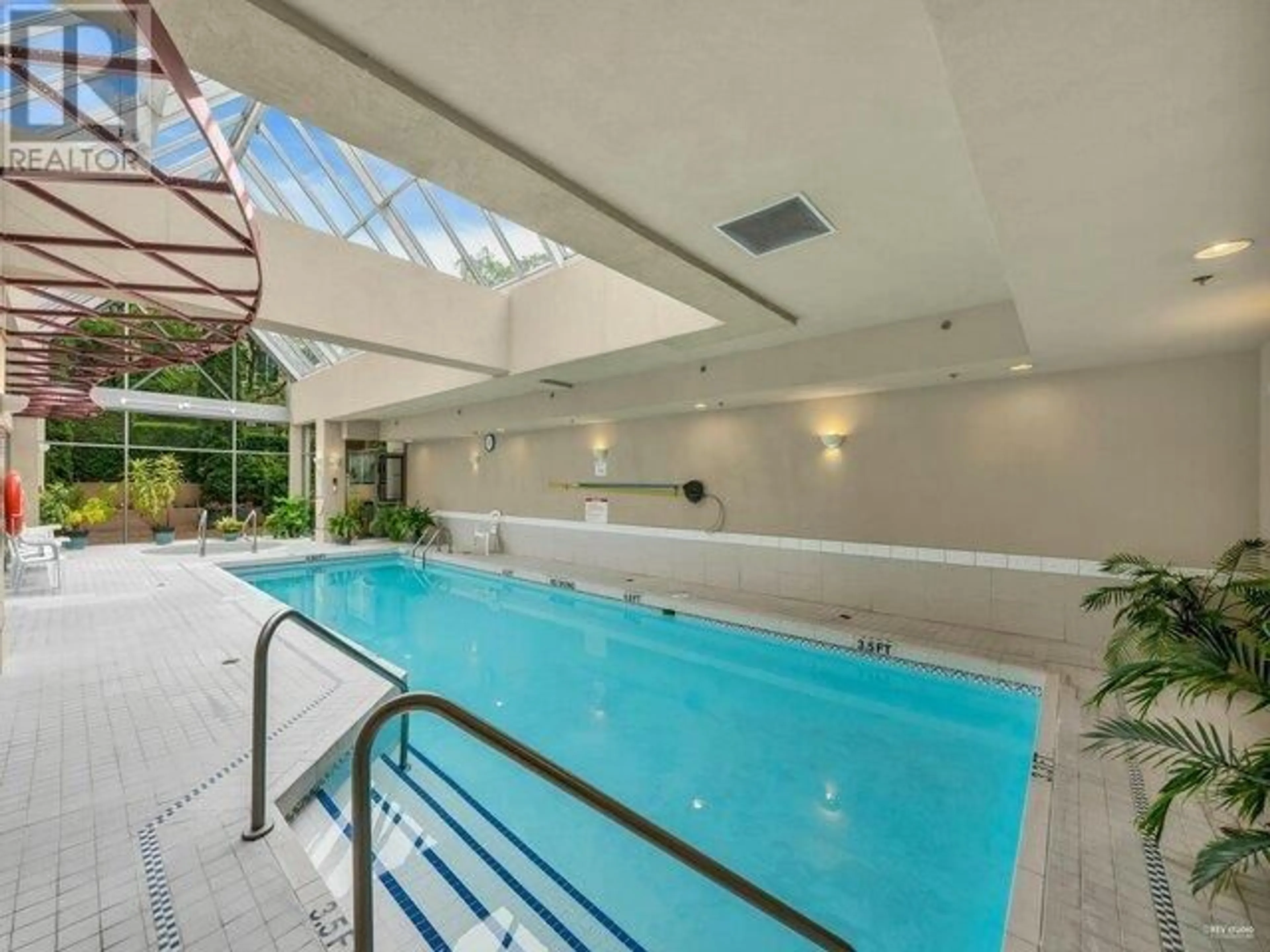 Pool for 1404 5775 HAMPTON PLACE, Vancouver British Columbia V6T2G6