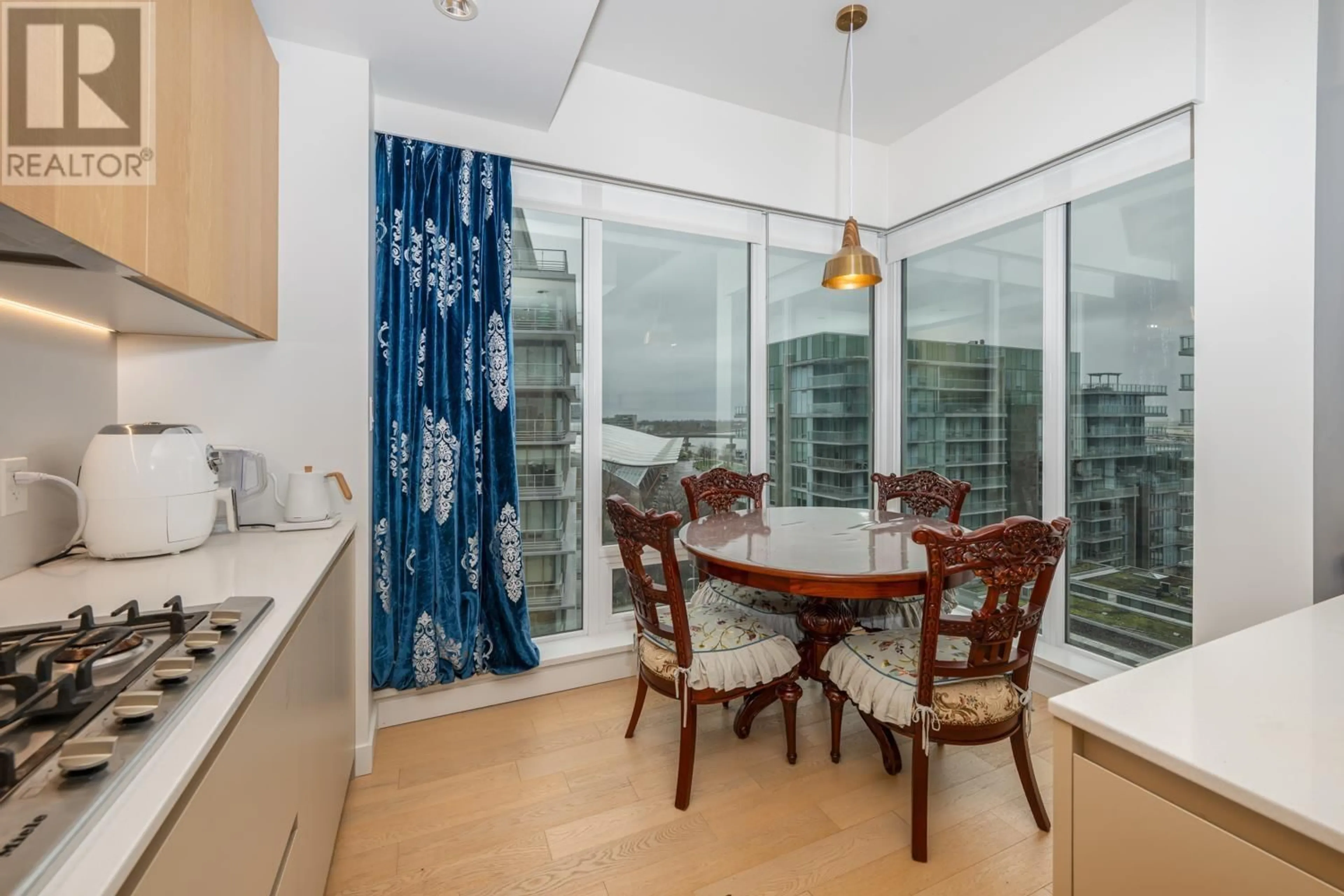 Dining room, wood/laminate floor for 901 - 6688 PEARSON WAY, Richmond British Columbia V7C0E5