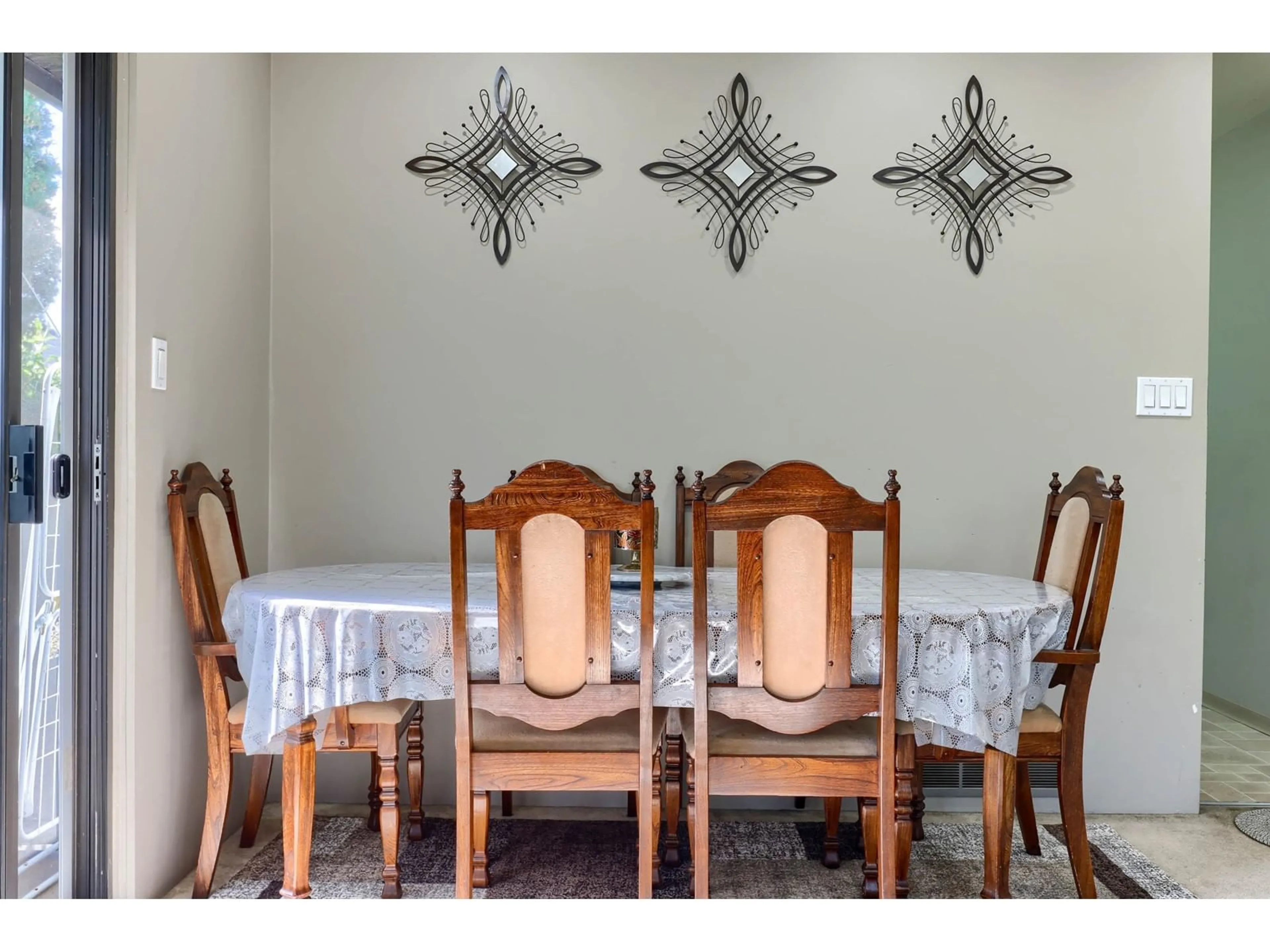Dining room, unknown for 6591 130A, Surrey British Columbia V3W8P5