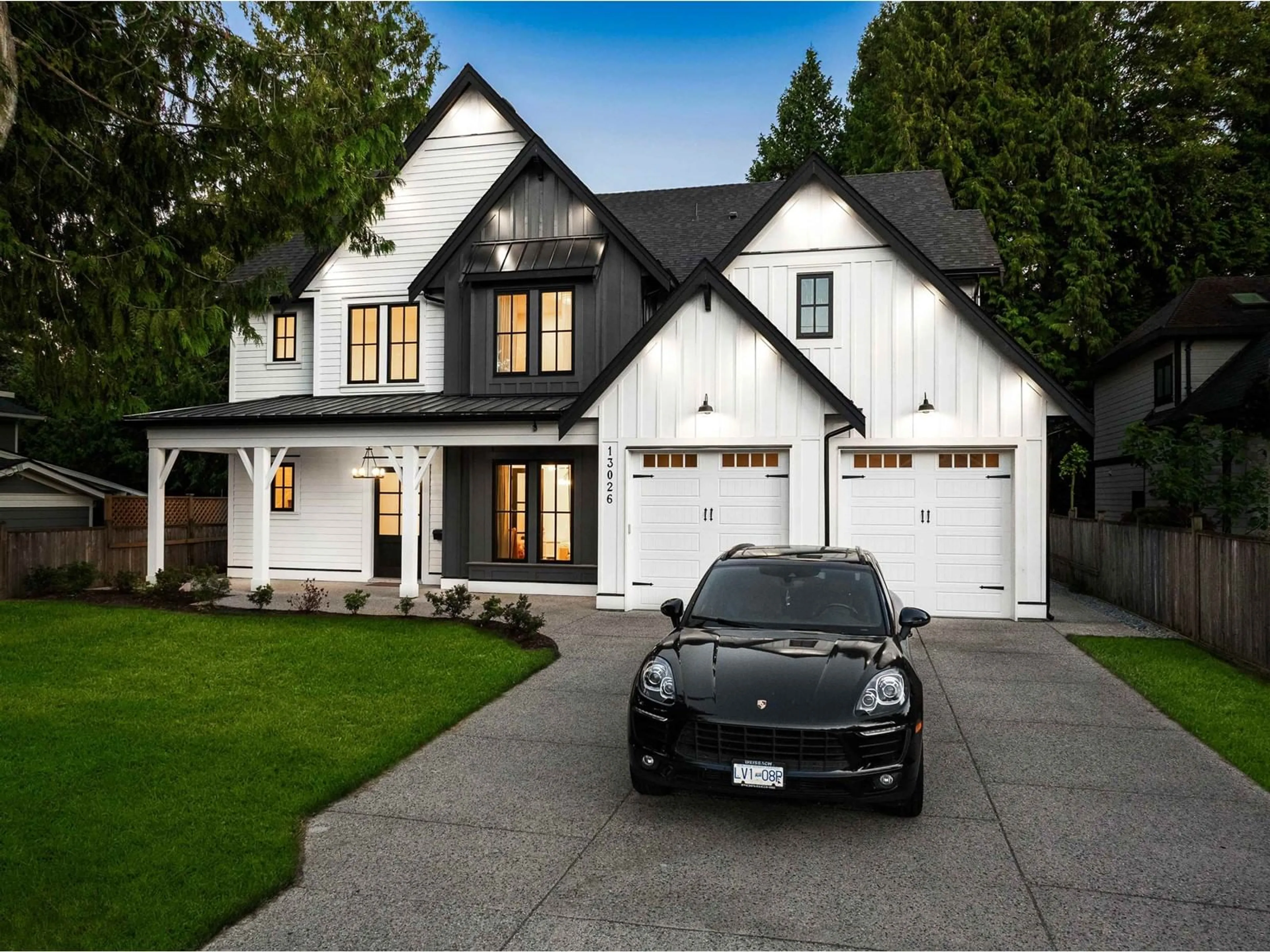 Home with vinyl exterior material, street for 13026 16 AVENUE, Surrey British Columbia V4A1N9