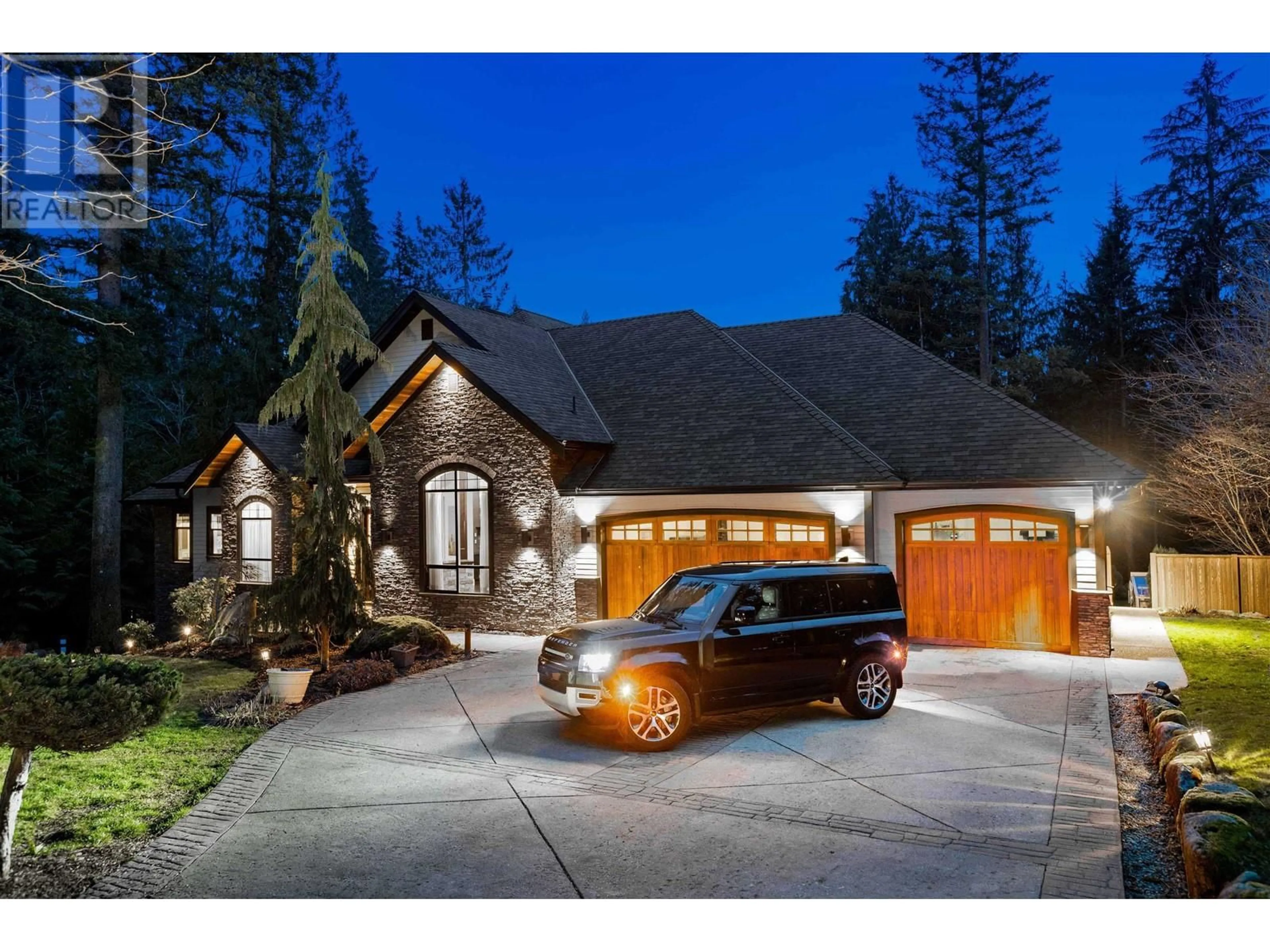 Indoor garage for 27552 128 AVENUE, Maple Ridge British Columbia V2W1N5