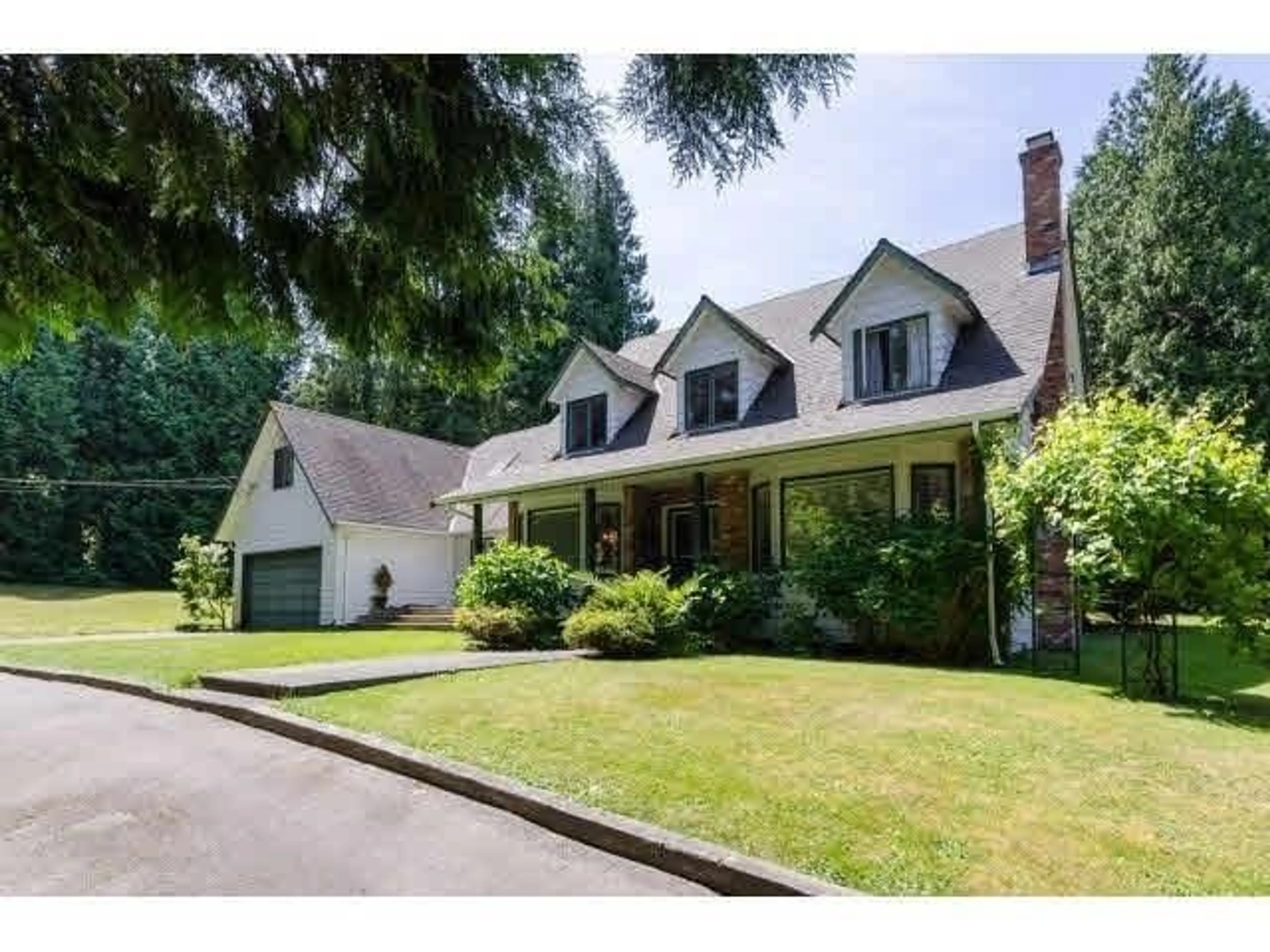Unknown for 3035 BALSAM, Surrey British Columbia V4P1V9
