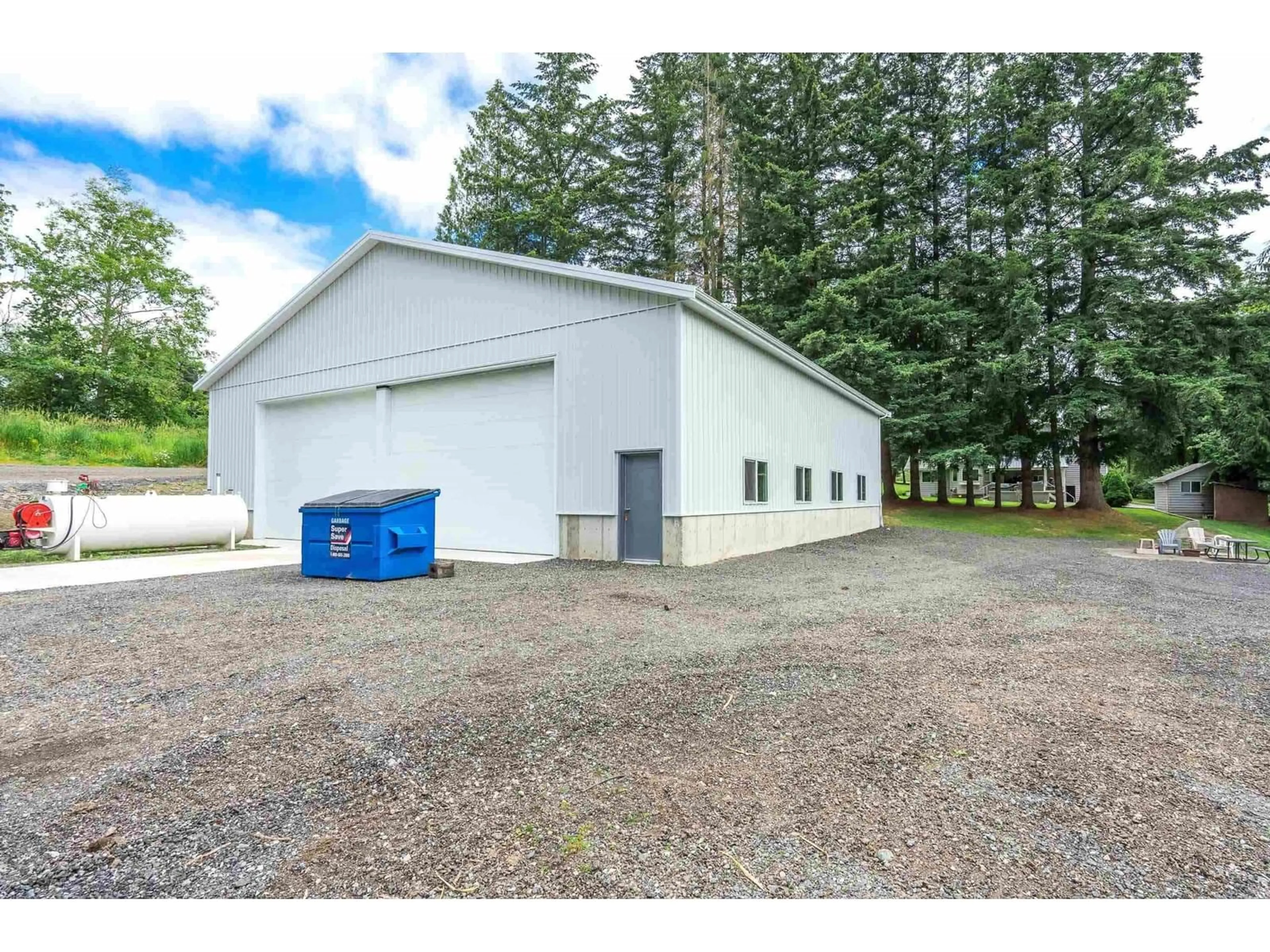 Indoor garage for 1265 235, Langley British Columbia V2Z2Y4