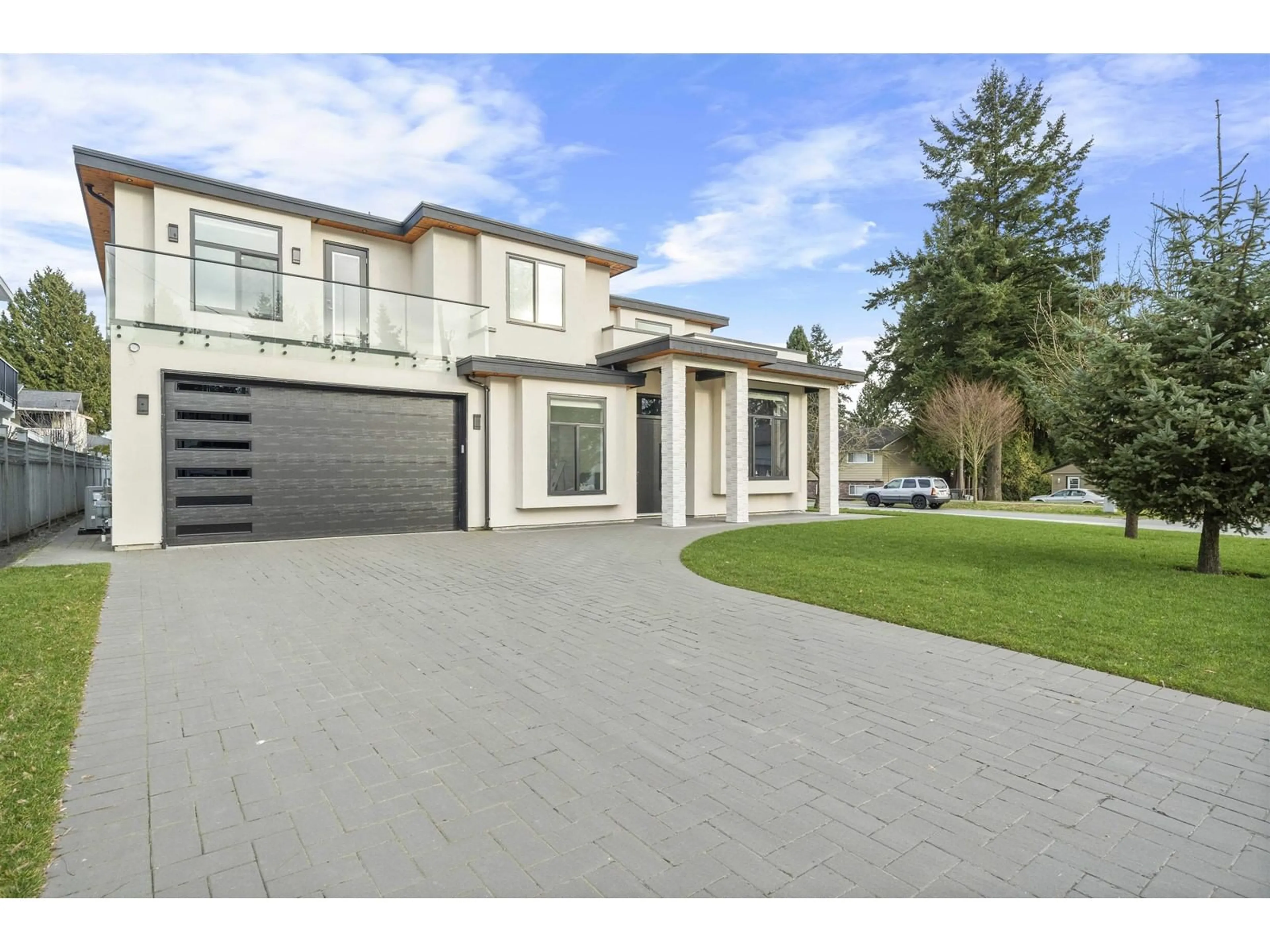 Unknown for 8672 154A STREET, Surrey British Columbia V3S2R7