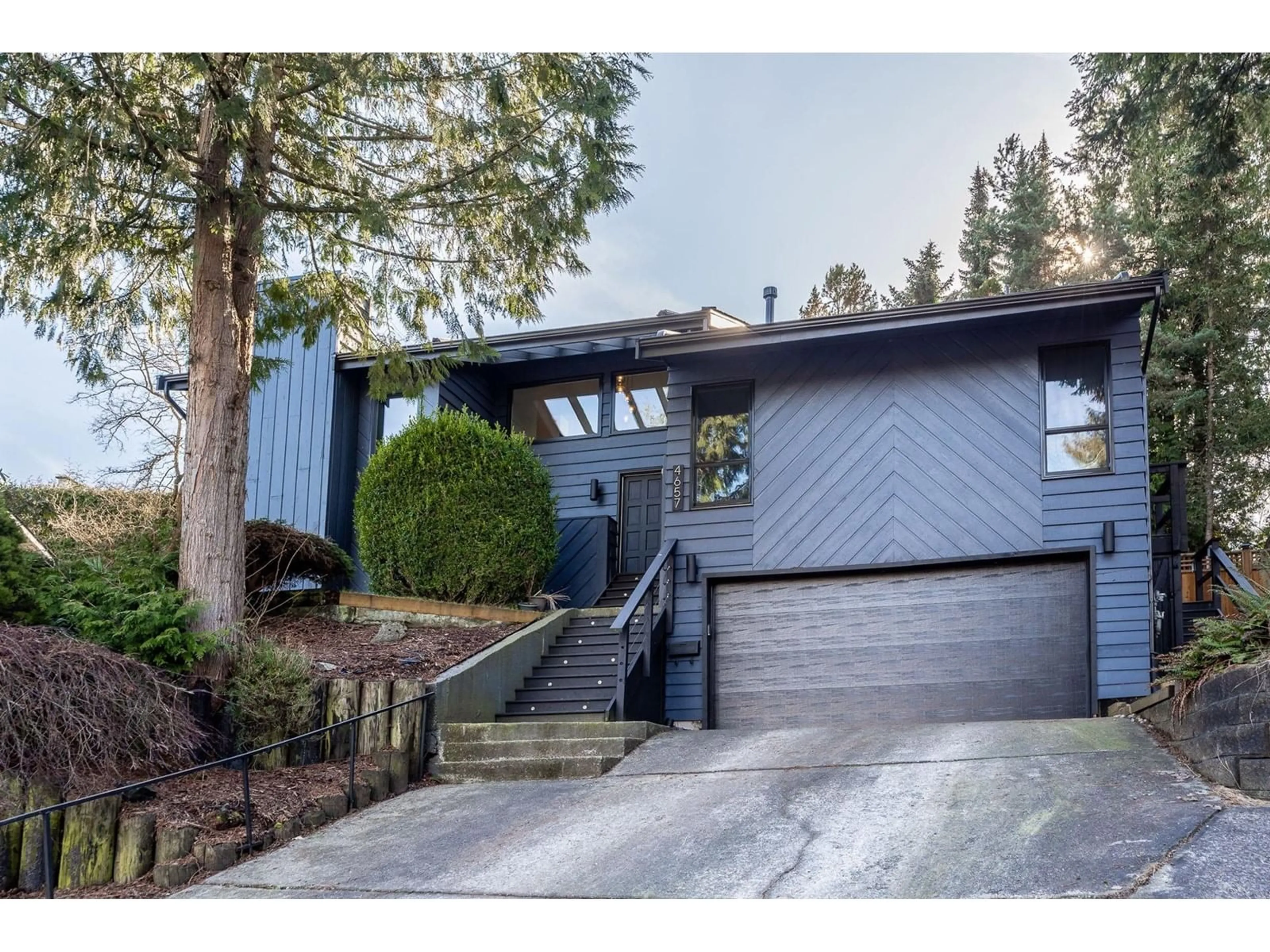 Home with vinyl exterior material, street for 4657 208A STREET, Langley British Columbia V3A7E5