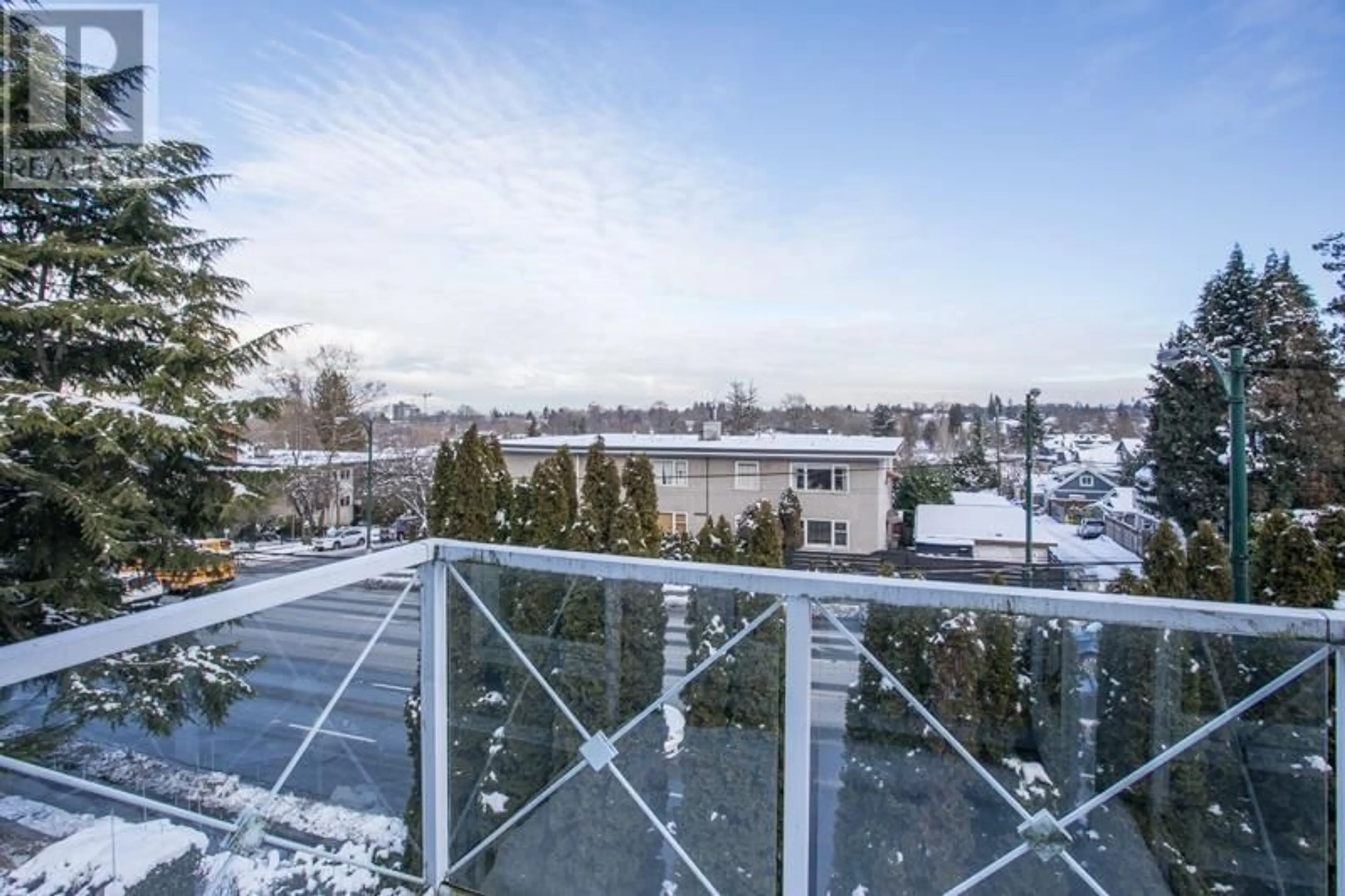 Patio, city buildings view from balcony for 301 1023 WOLFE AVENUE, Vancouver British Columbia V6H1V6