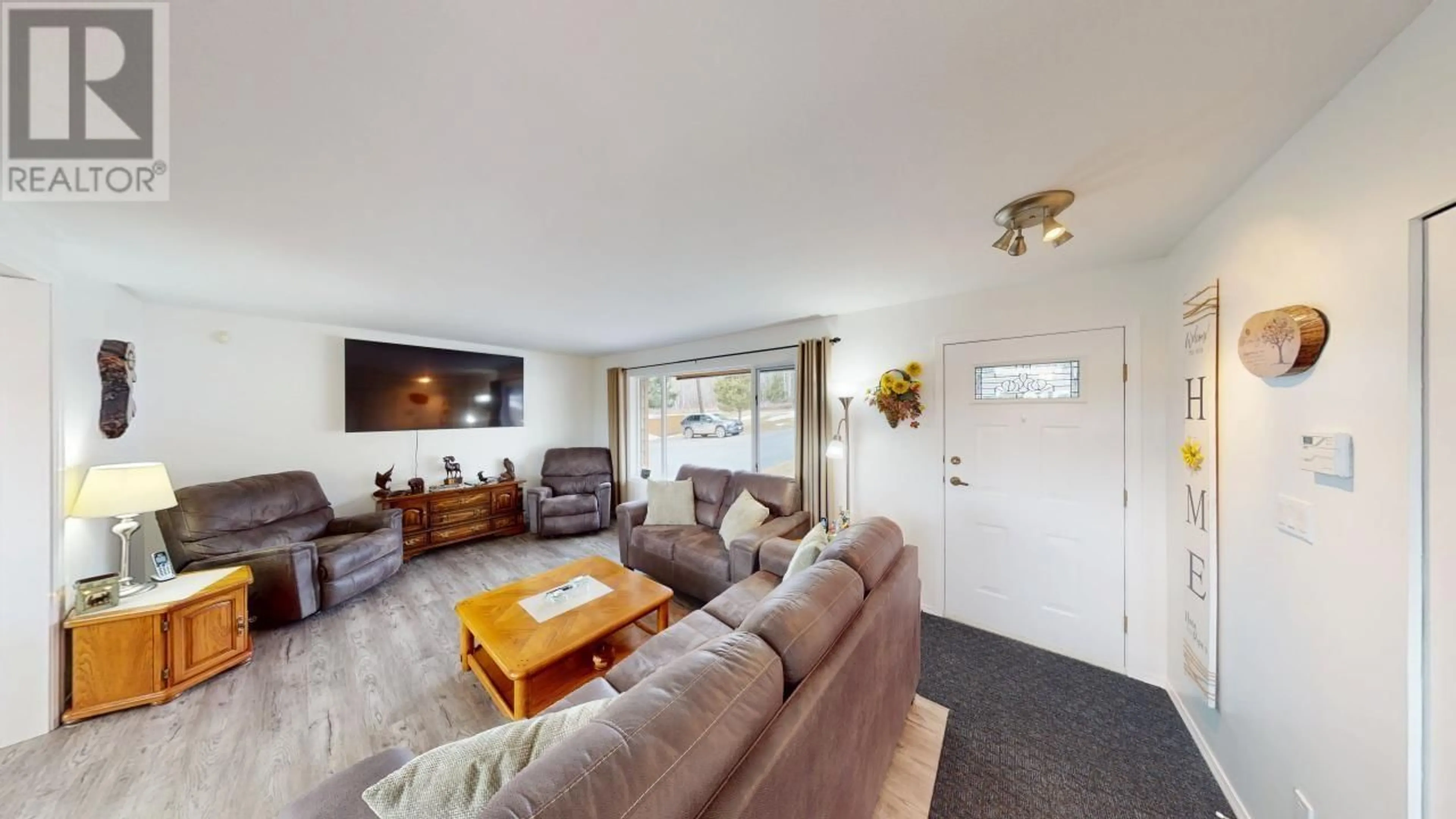 Living room with furniture, unknown for 6080 N HORSE LAKE ROAD, 100 Mile House British Columbia V0K2E3