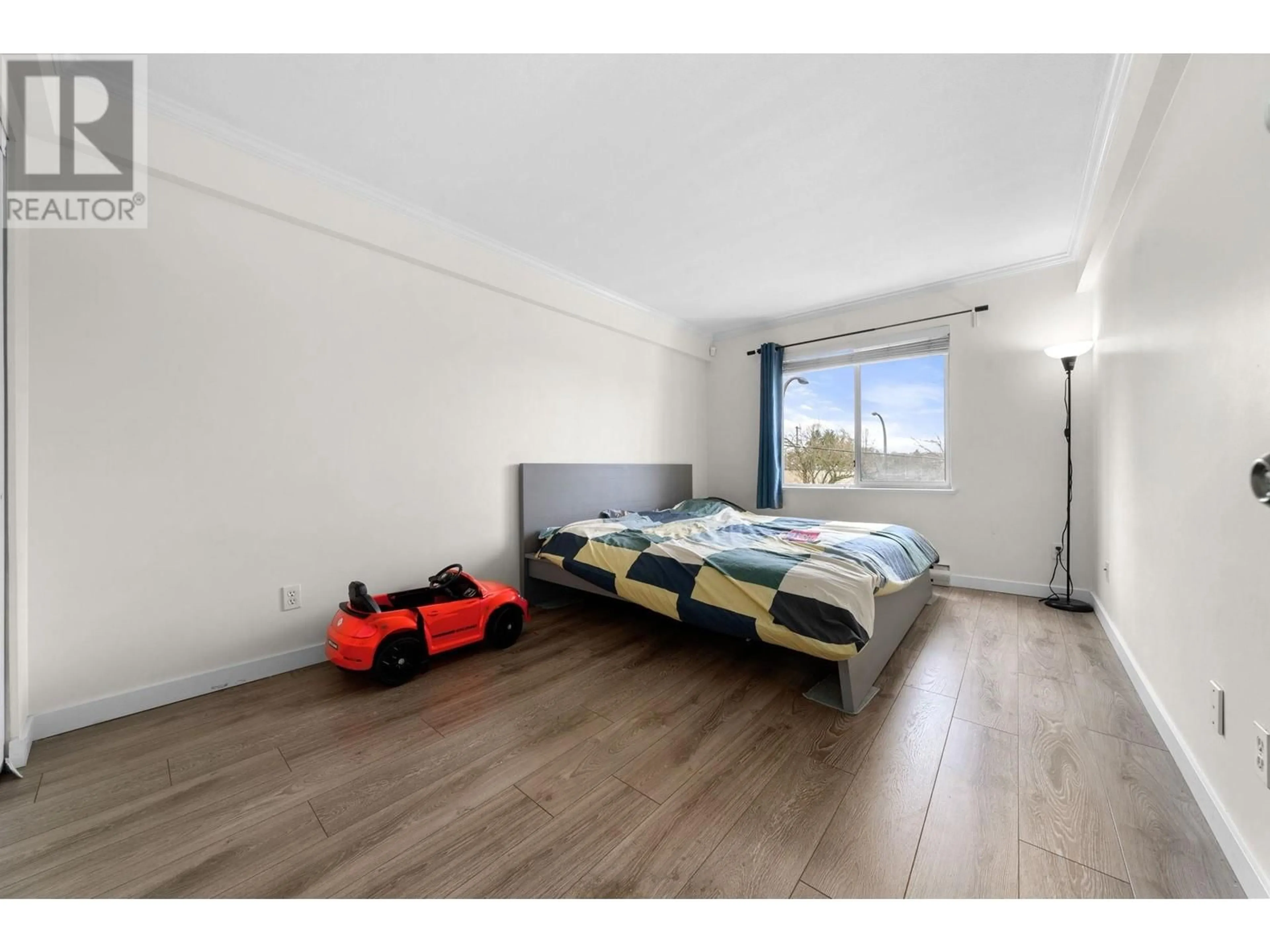 A pic of a room for 306 - 3624 FRASER STREET, Vancouver British Columbia V5V4C8
