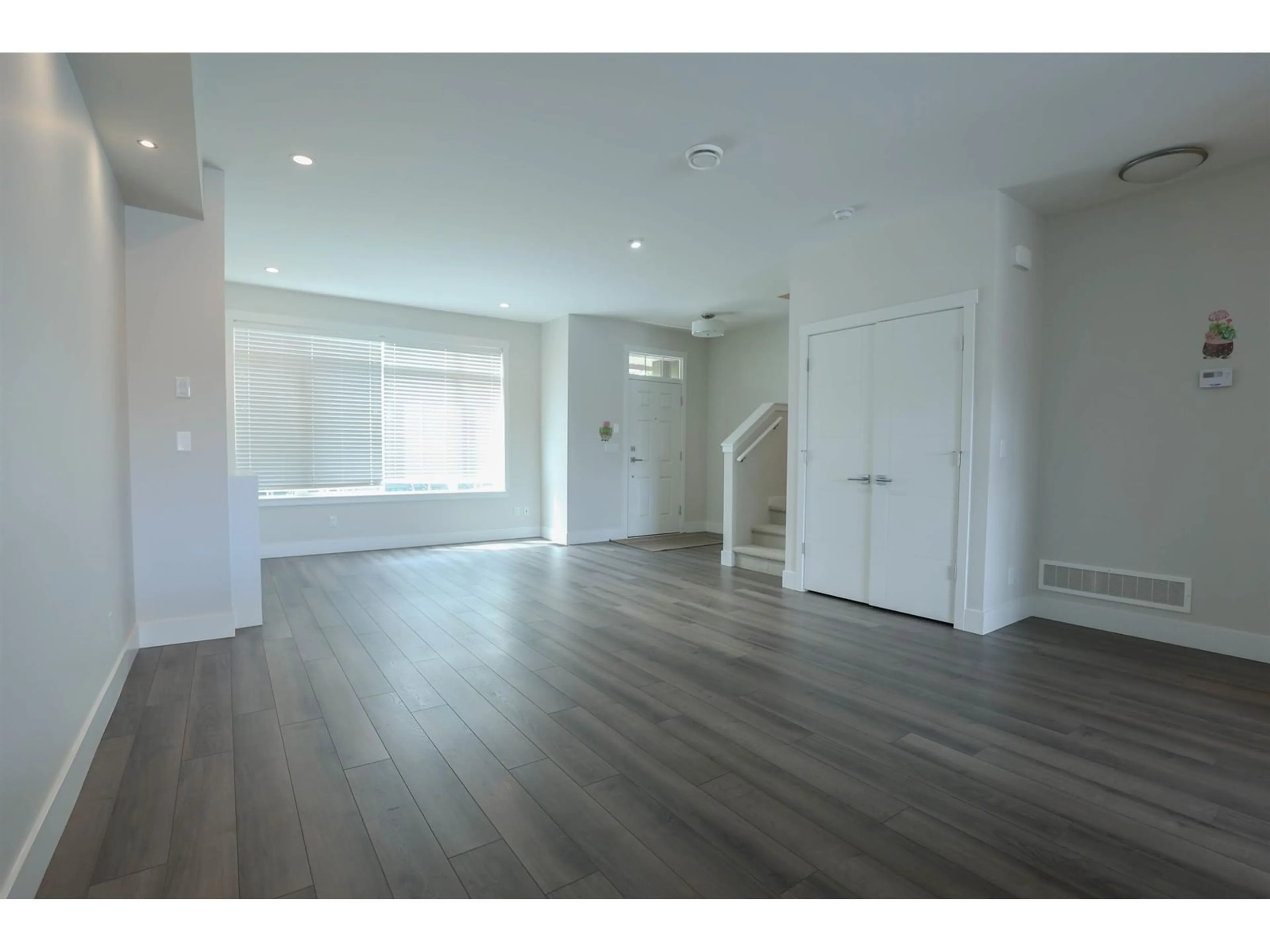 A pic of a room for 16443 24, Surrey British Columbia V3Z9V8