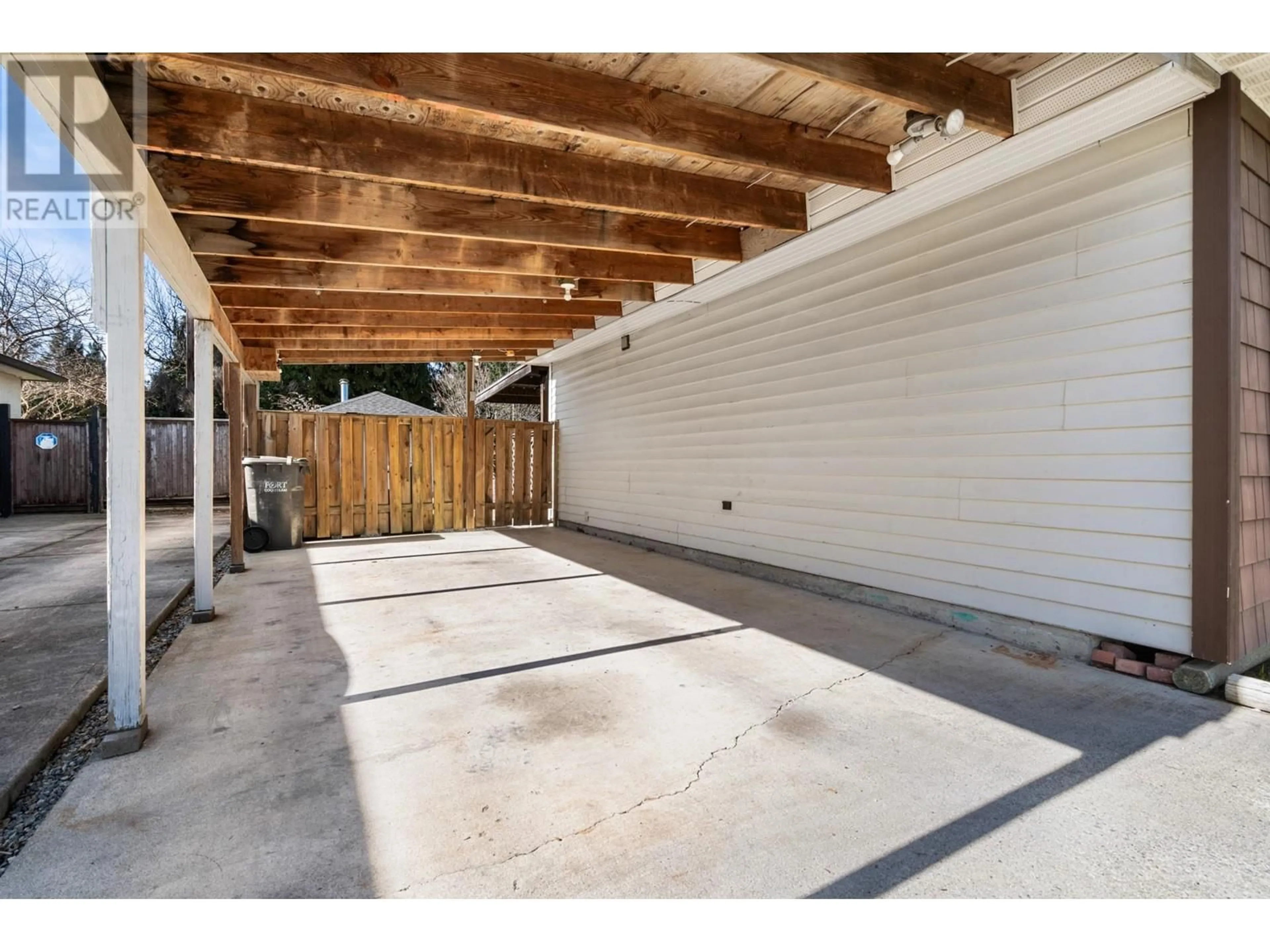 Indoor garage for 3641 INVERNESS STREET, Port Coquitlam British Columbia V3B3B5