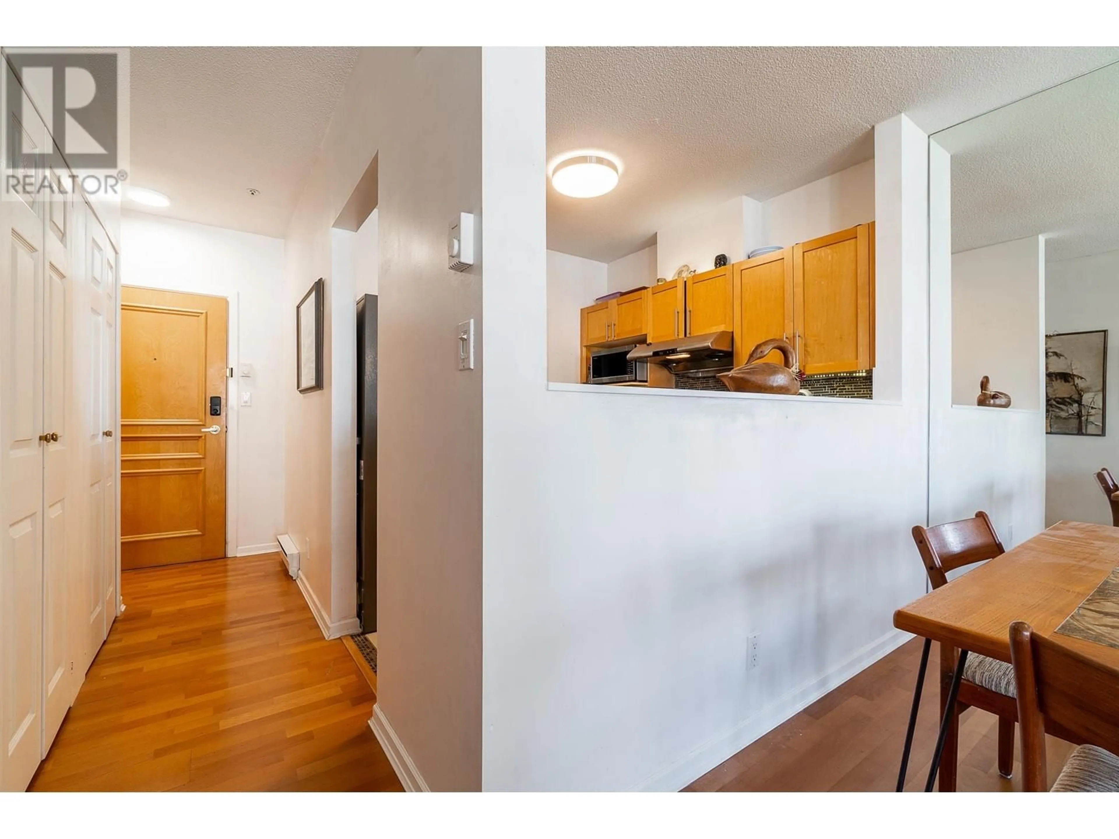 Indoor entryway for 310 - 1820 KENT AVENUE SOUTH AVENUE, Vancouver British Columbia V5P2S7