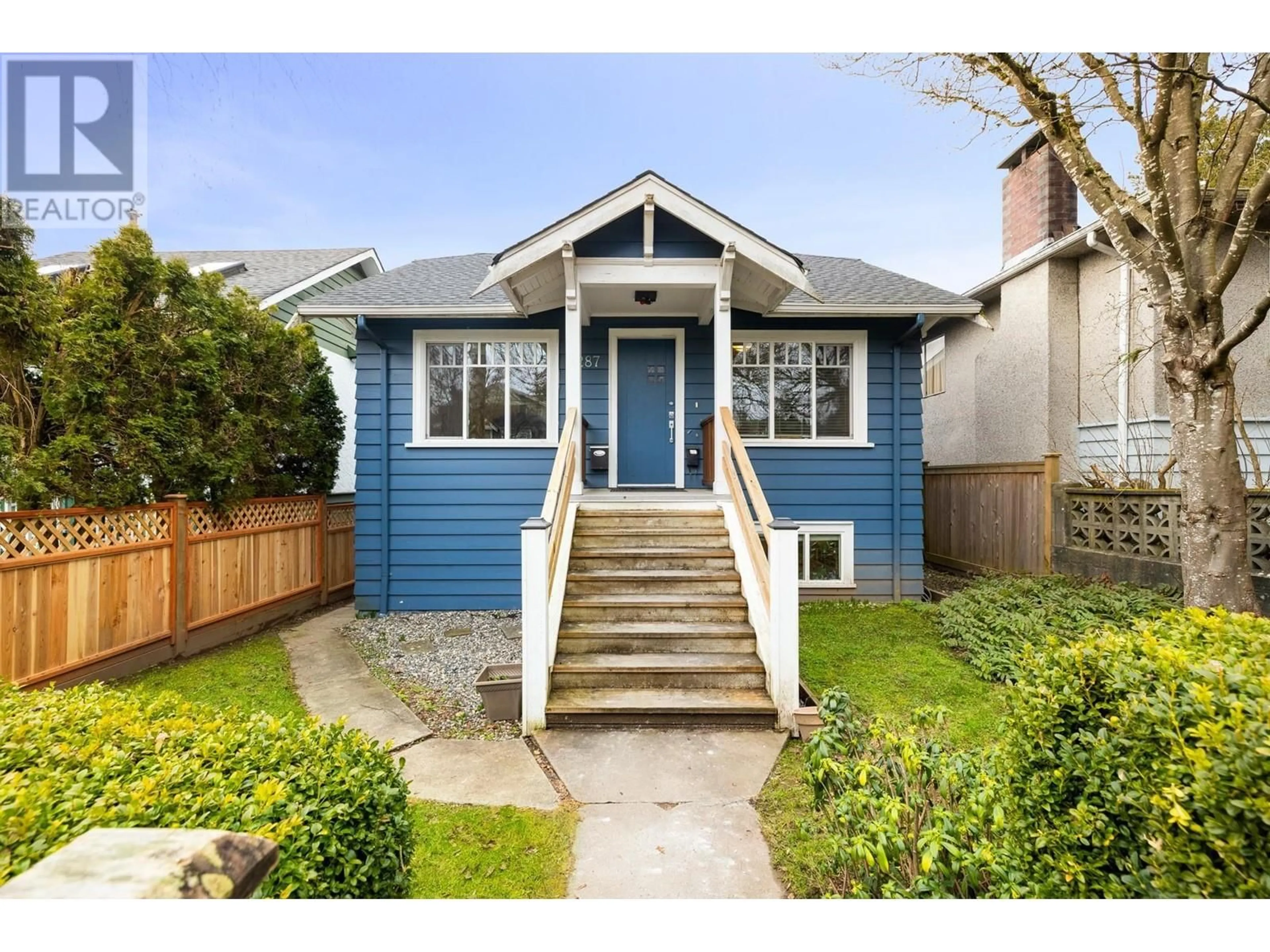 Home with vinyl exterior material, street for 5287 SOMERVILLE STREET, Vancouver British Columbia V5W3H3