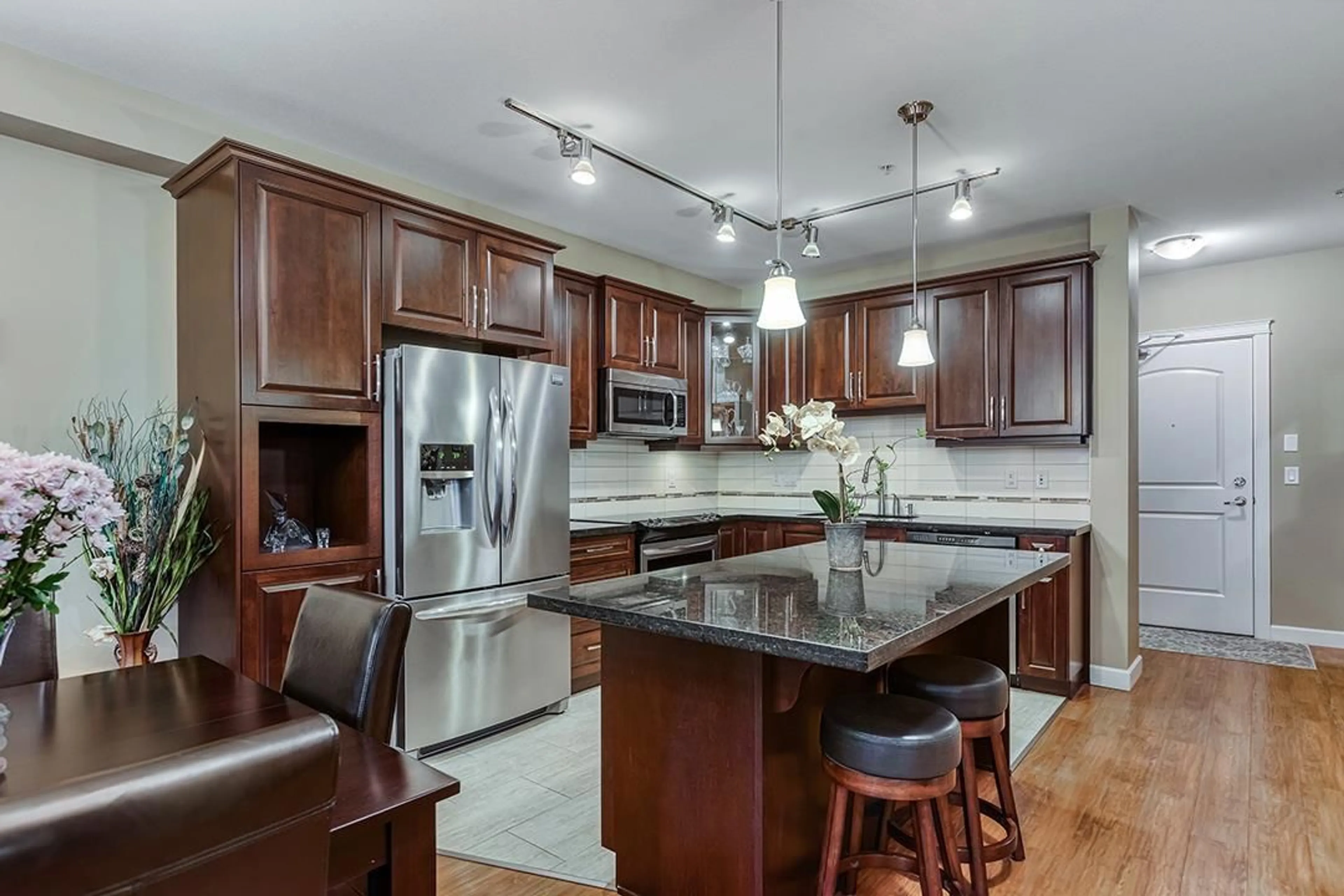 Open concept kitchen, unknown for 304 8258 207A STREET, Langley British Columbia V2Y0M5