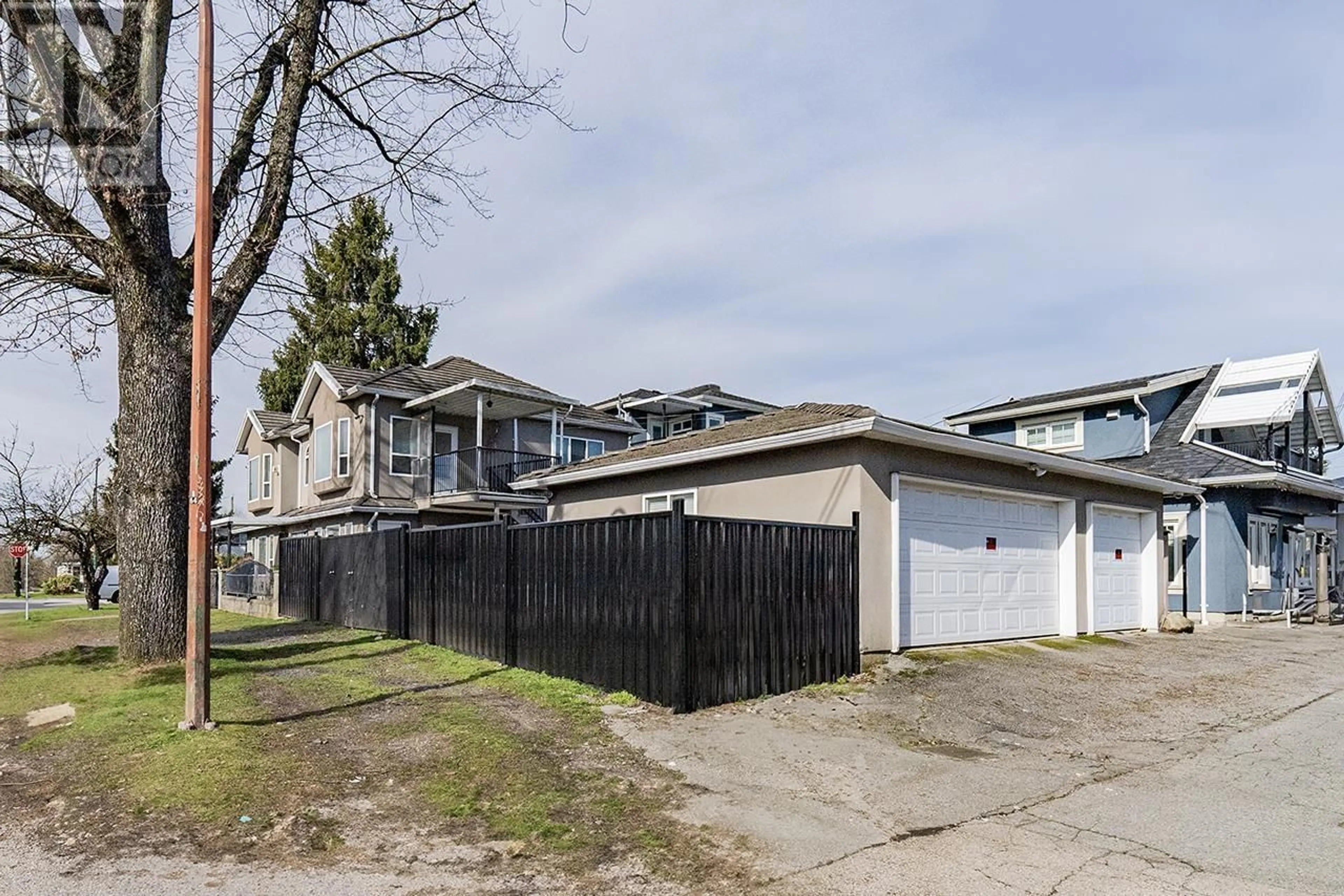 A pic from outside/outdoor area/front of a property/back of a property/a pic from drone, street for 1403 E 53RD AVENUE, Vancouver British Columbia V5P4P7