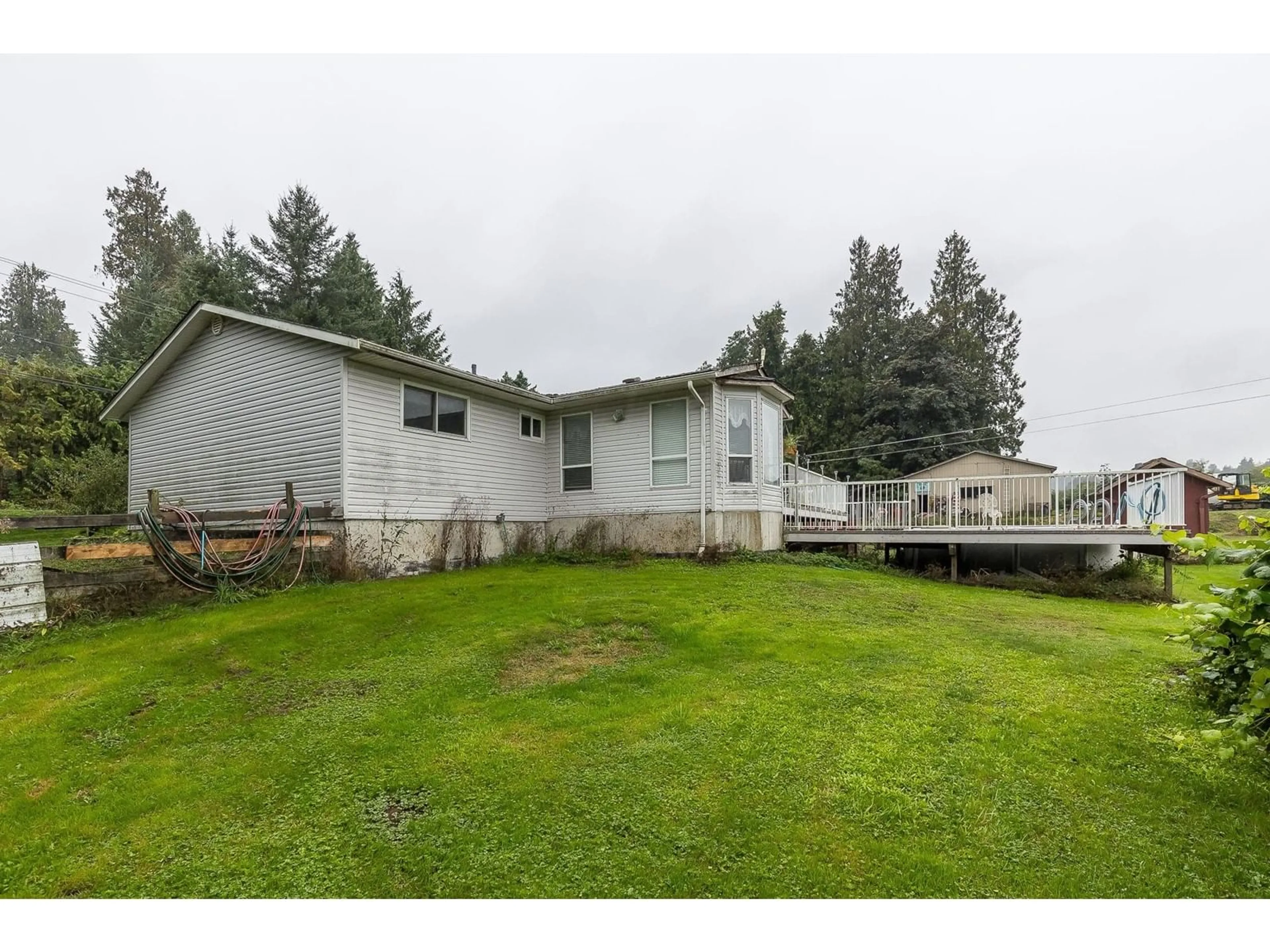 A pic from outside/outdoor area/front of a property/back of a property/a pic from drone, water/lake/river/ocean view for 31211 OLUND ROAD, Abbotsford British Columbia V4X1Z9