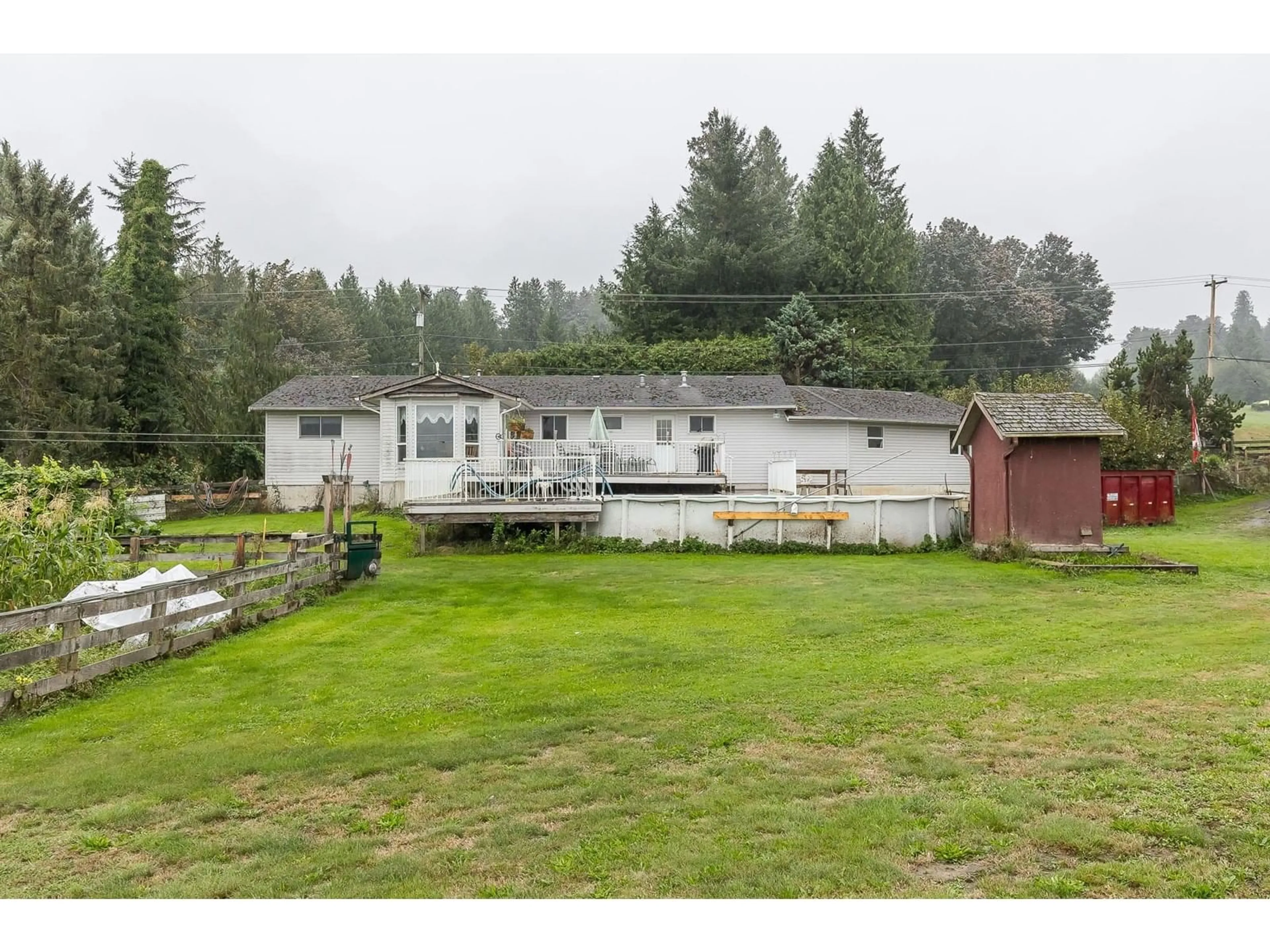 A pic from outside/outdoor area/front of a property/back of a property/a pic from drone, unknown for 31211 OLUND ROAD, Abbotsford British Columbia V4X1Z9