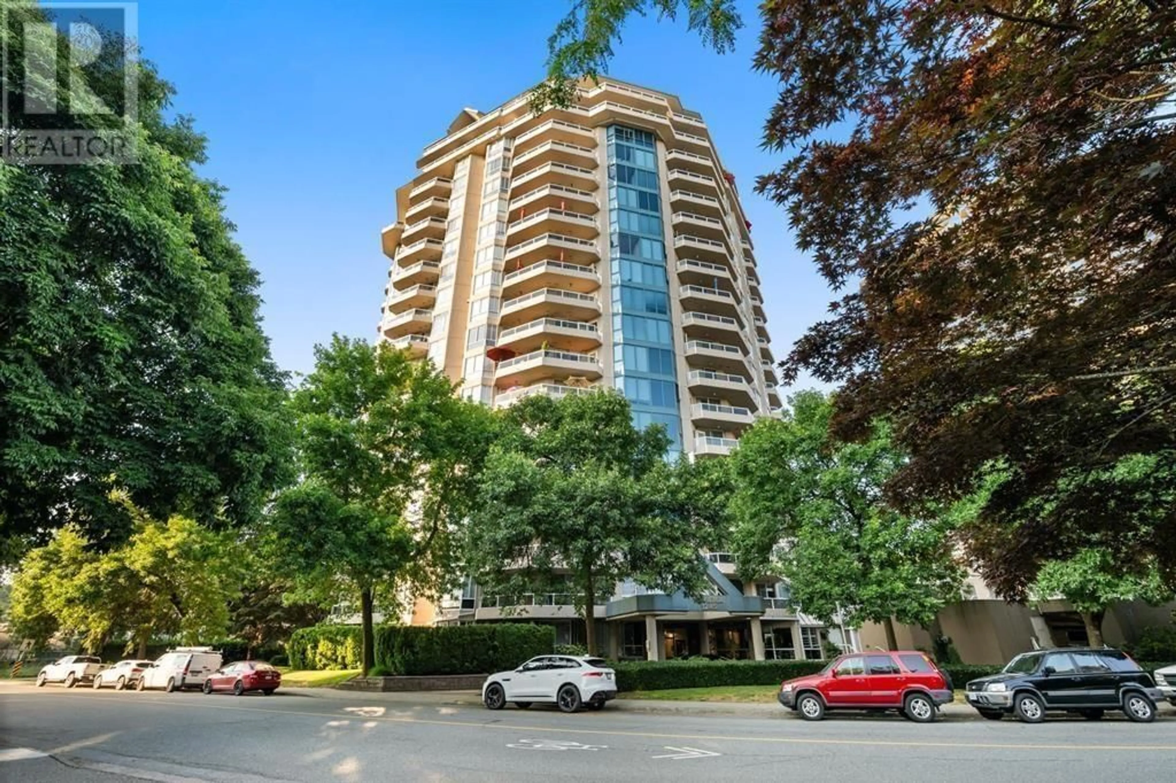 A pic from outside/outdoor area/front of a property/back of a property/a pic from drone, building for 805 1245 QUAYSIDE DRIVE, New Westminster British Columbia V3M6J6