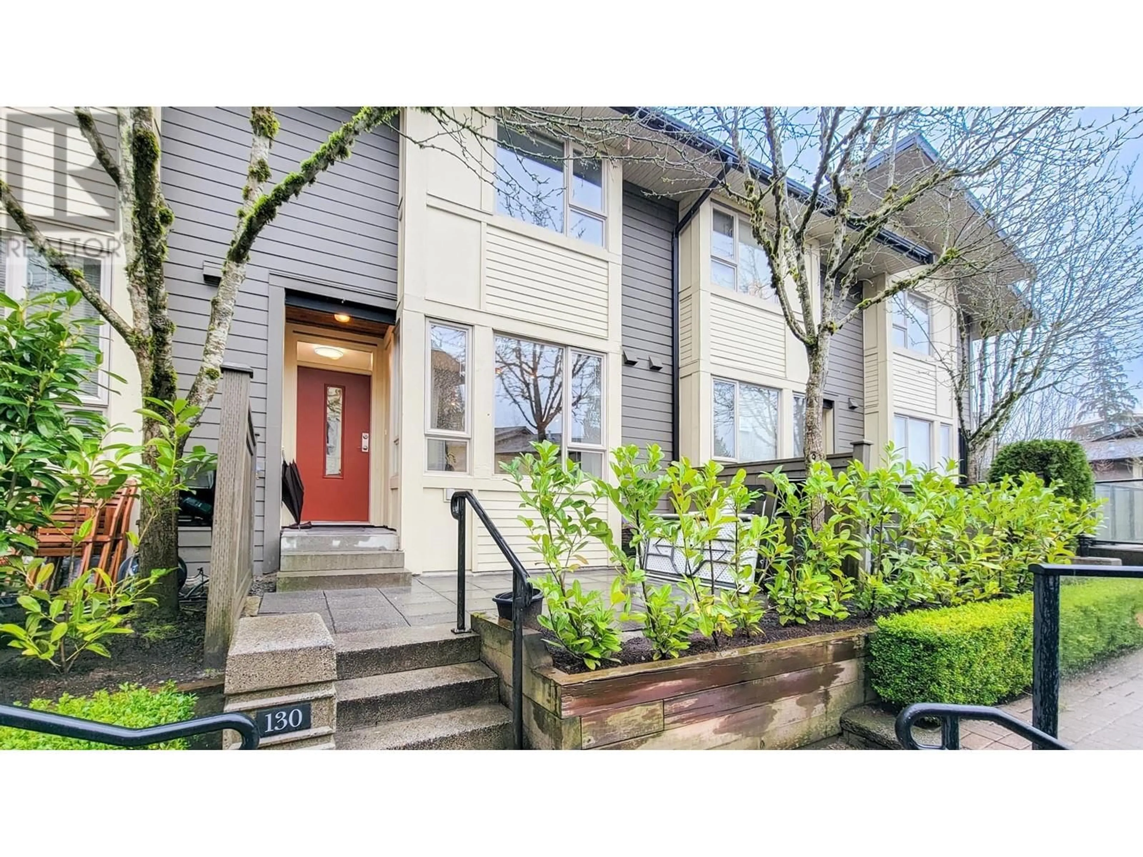 Unknown for 130 - 9229 UNIVERSITY CRESCENT, Burnaby British Columbia V5A4Z2