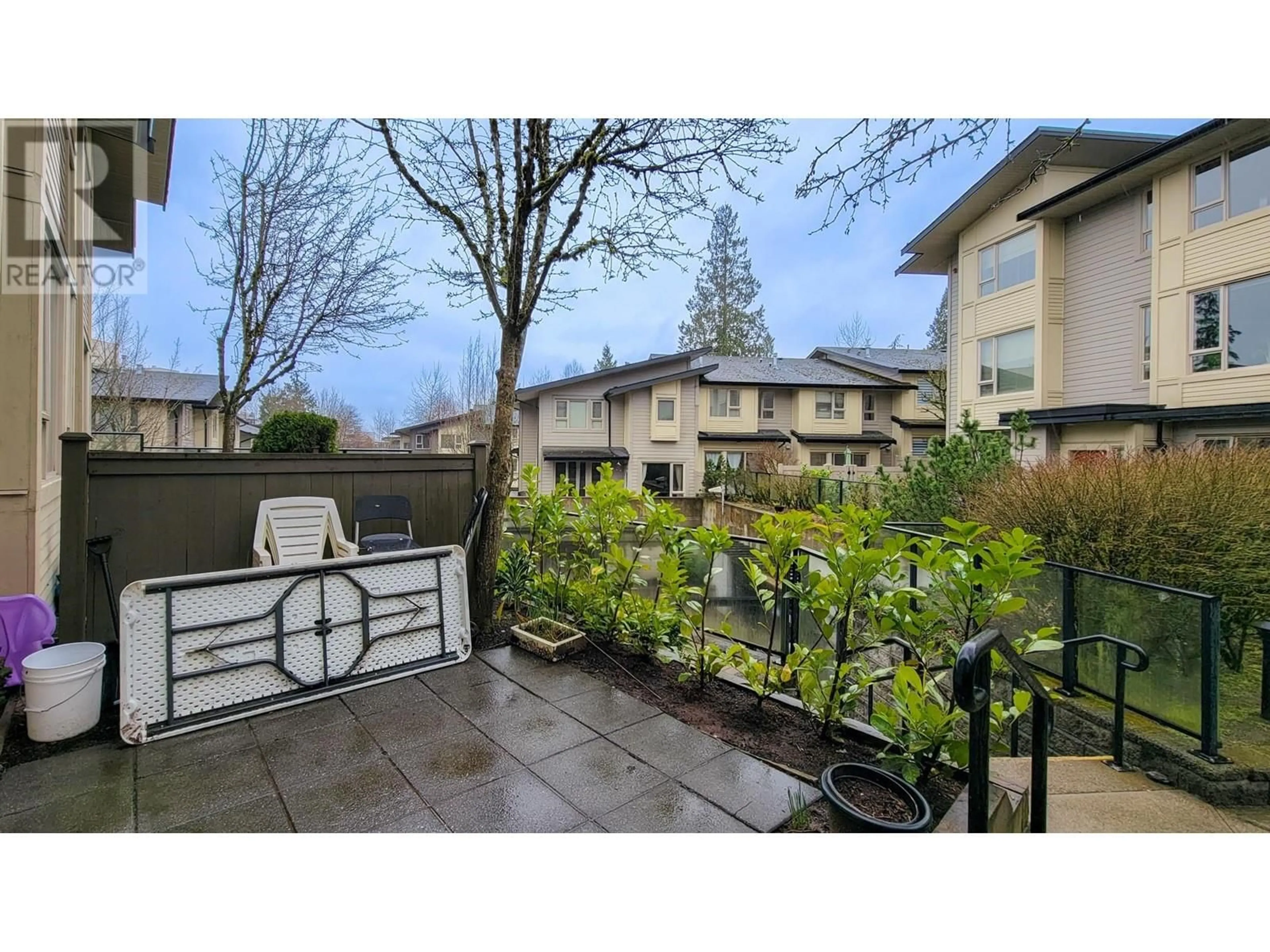 Patio, street for 130 - 9229 UNIVERSITY CRESCENT, Burnaby British Columbia V5A4Z2
