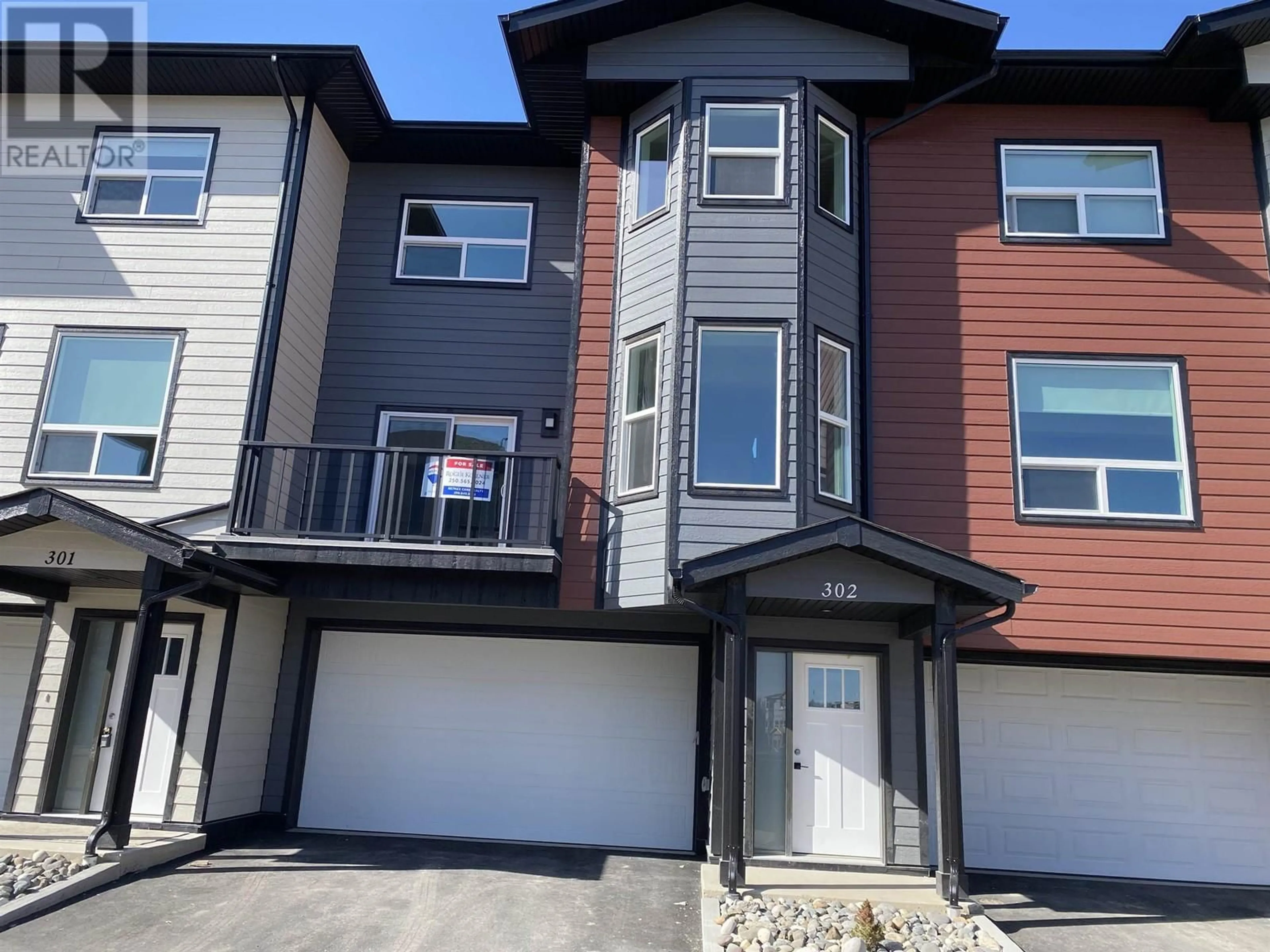 Home with vinyl exterior material, street for 302 - 7000 HUSBAND DRIVE, Prince George British Columbia V2N0K2