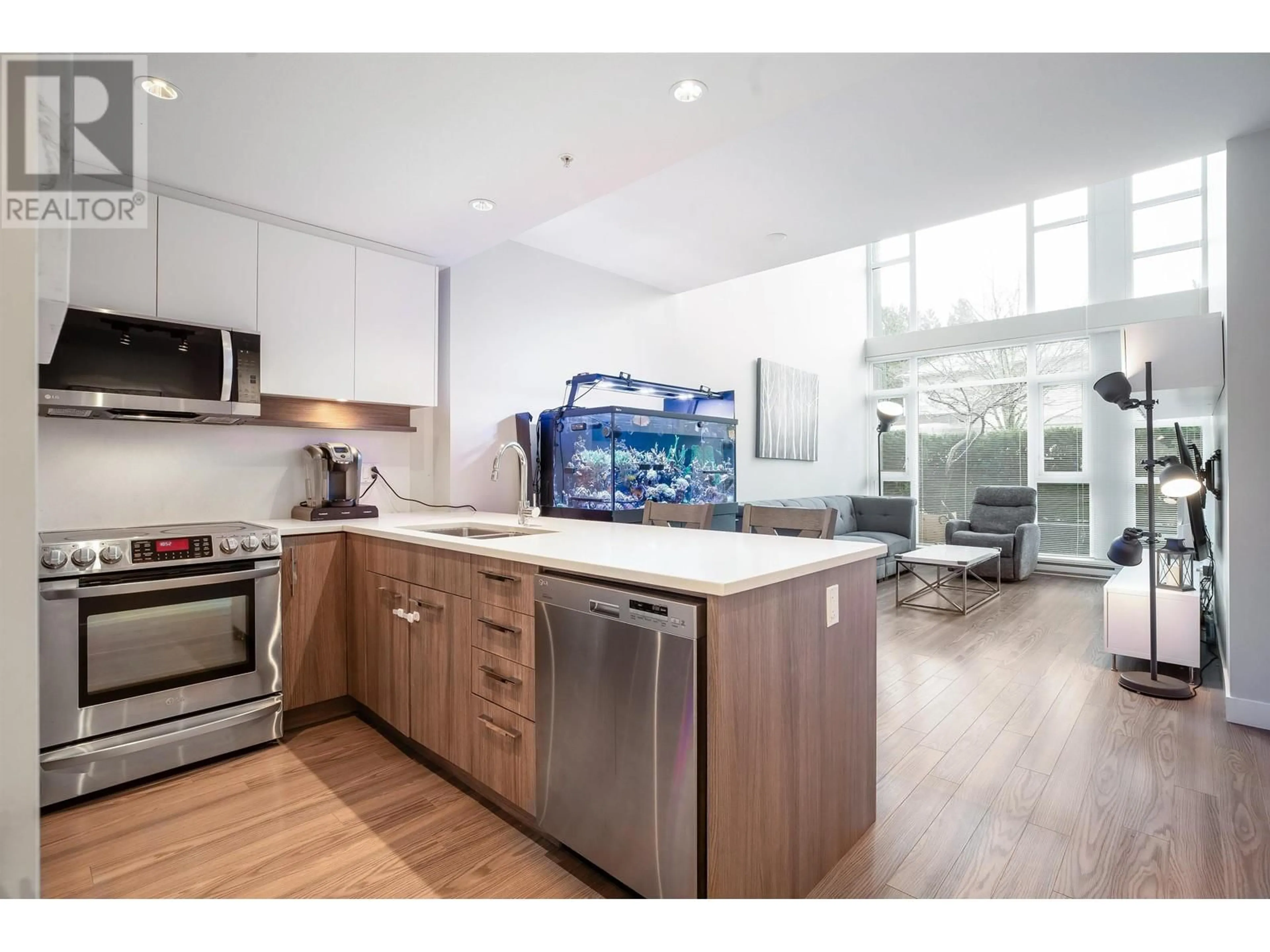 Open concept kitchen, unknown for 106 - 958 RIDGEWAY AVENUE, Coquitlam British Columbia V3K0C5