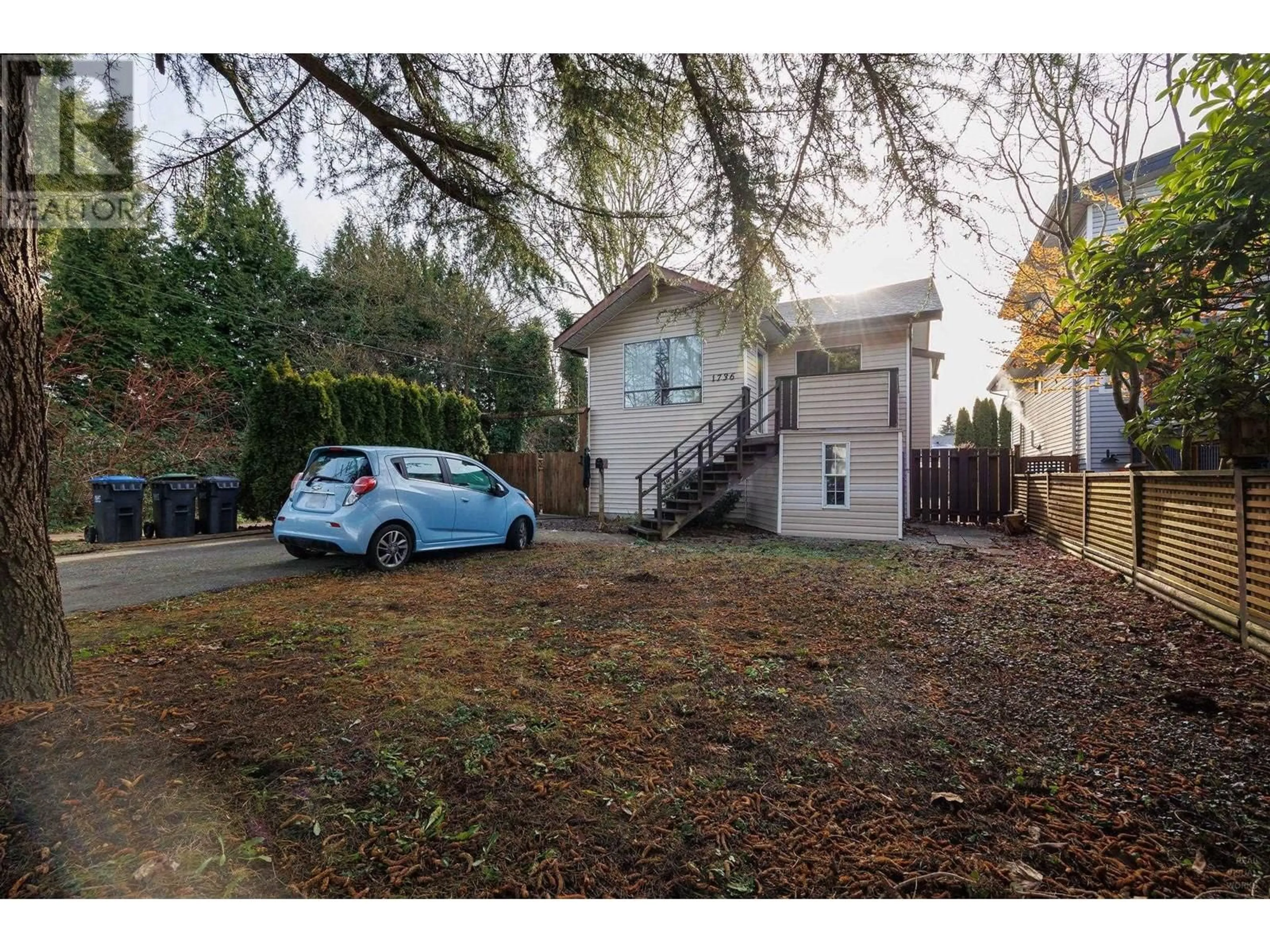 A pic from outside/outdoor area/front of a property/back of a property/a pic from drone, street for 1736 LANGAN AVENUE, Port Coquitlam British Columbia V3C1K7