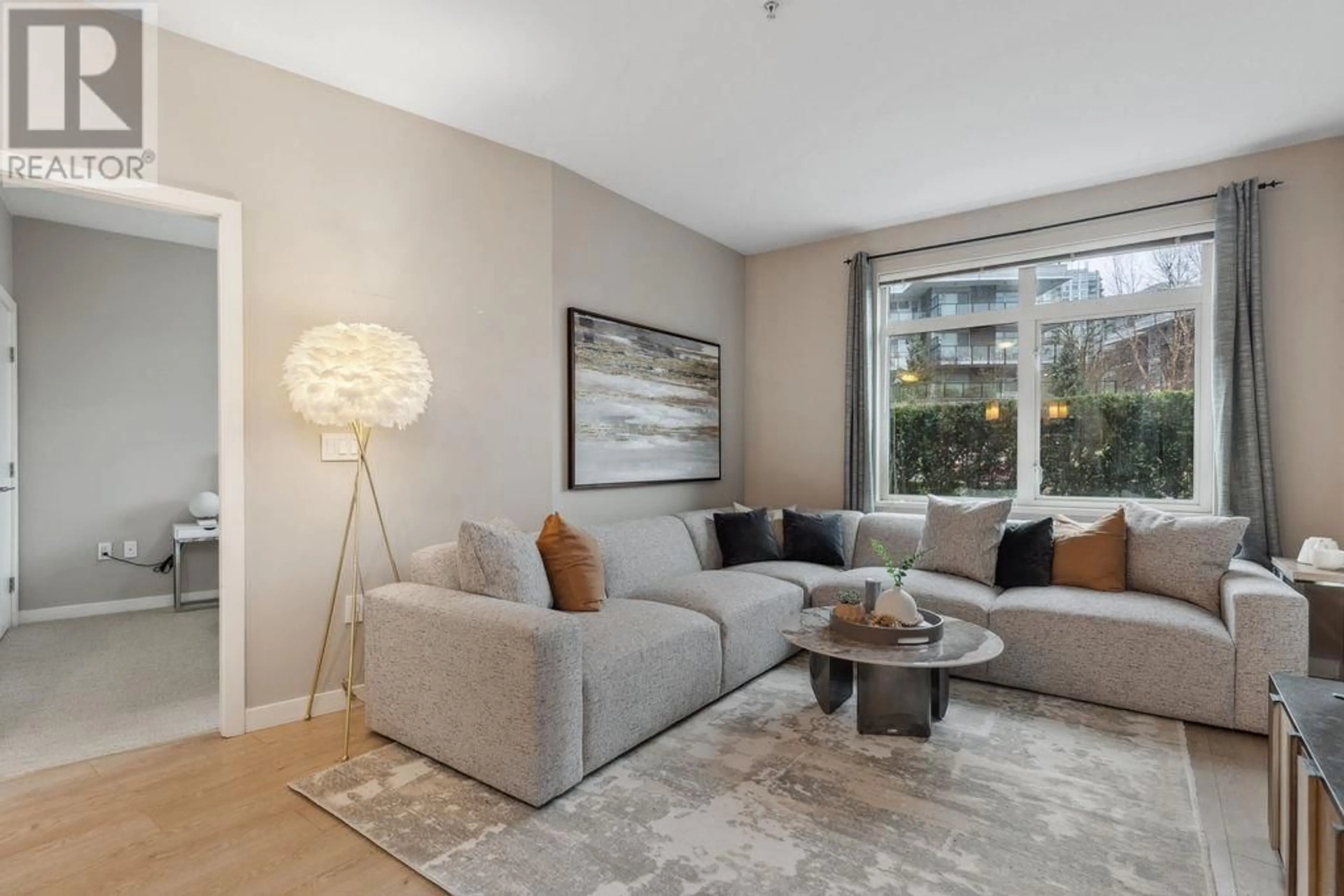 Living room with furniture, unknown for 110 - 20 ROYAL AVENUE, New Westminster British Columbia V3L0G9
