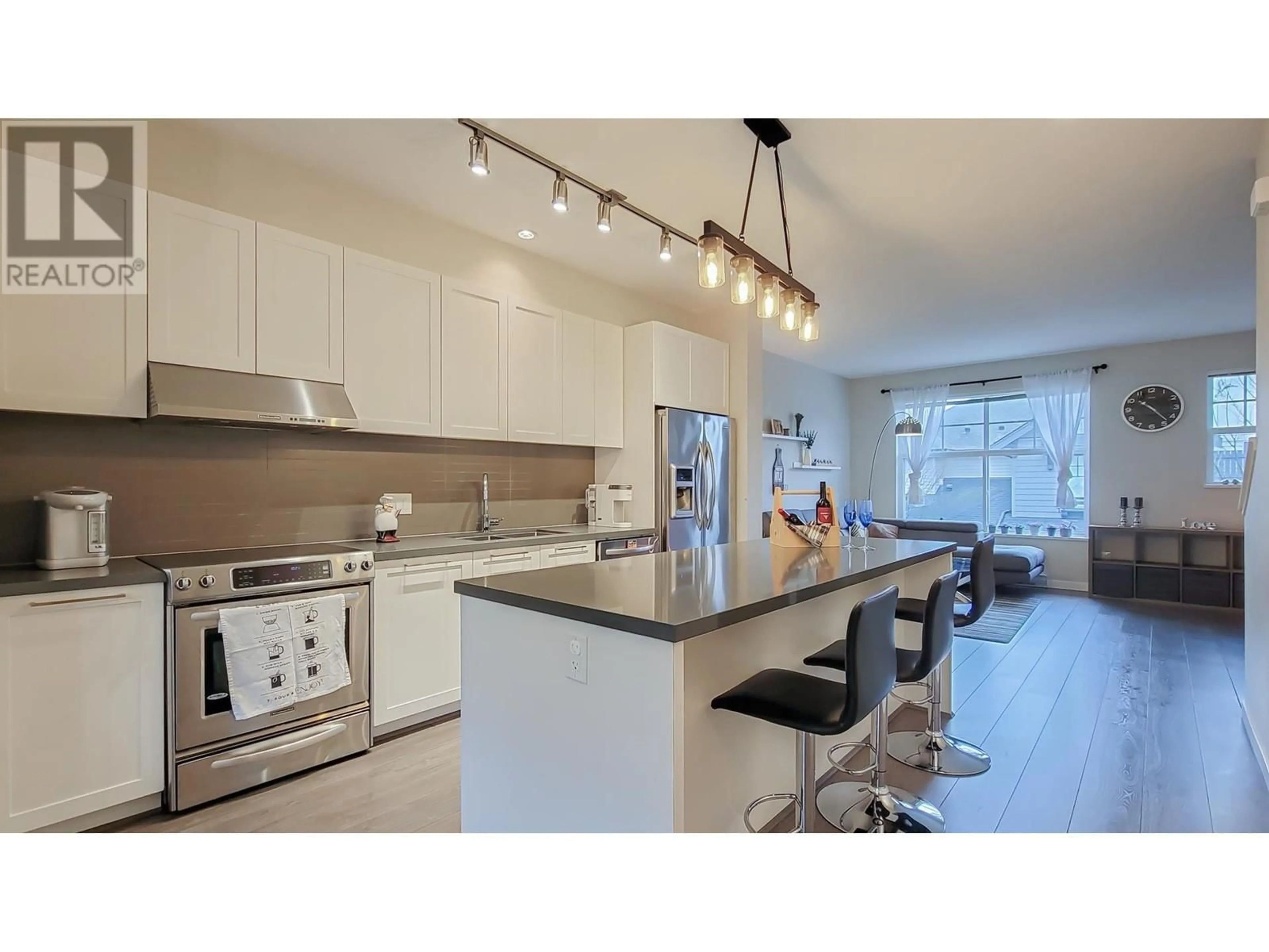 Open concept kitchen, unknown for 36 3461 PRINCETON AVENUE, Coquitlam British Columbia V3E0M2