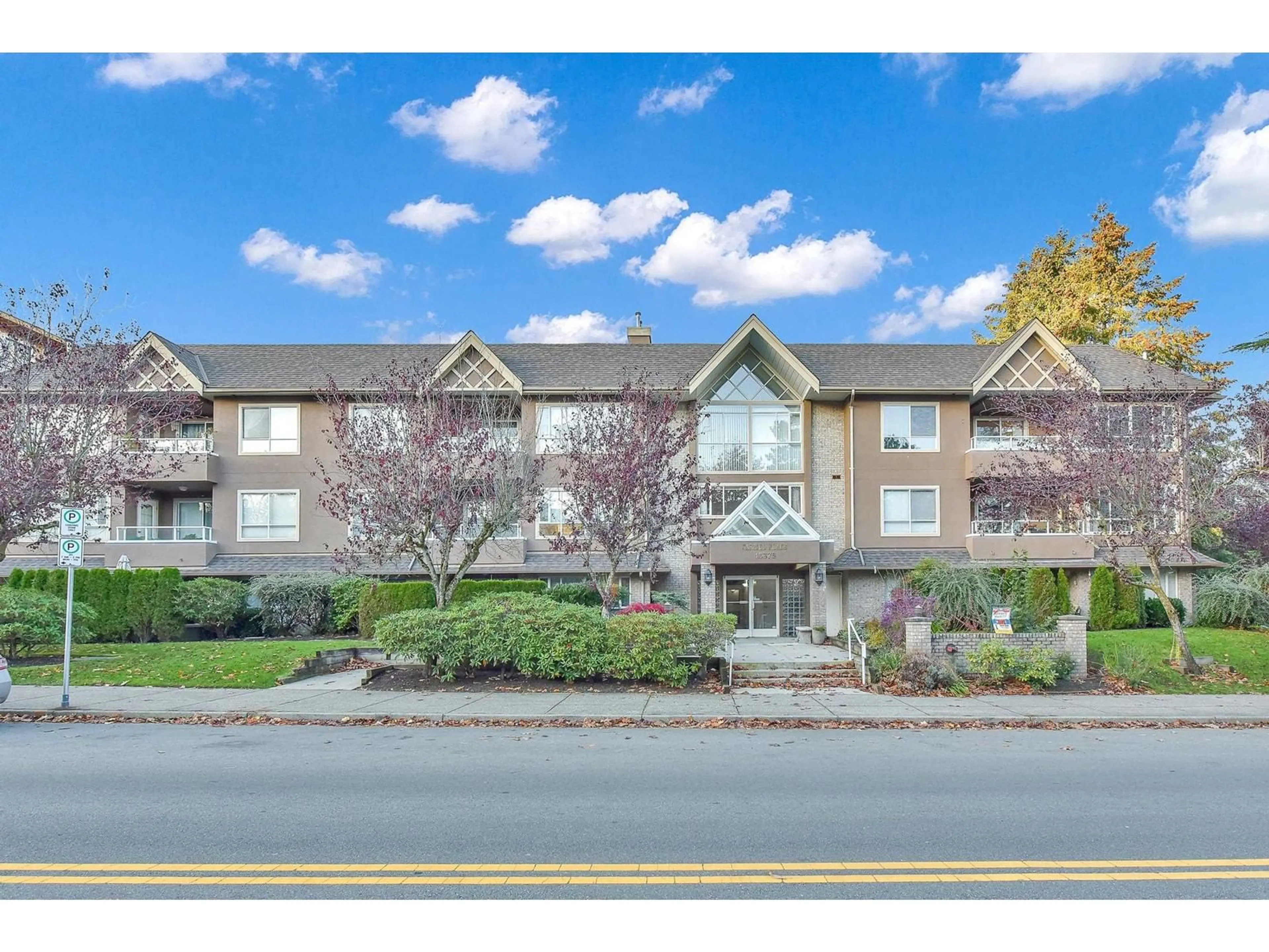 Unknown for 205 - 15375 17, Surrey British Columbia V4A1T8