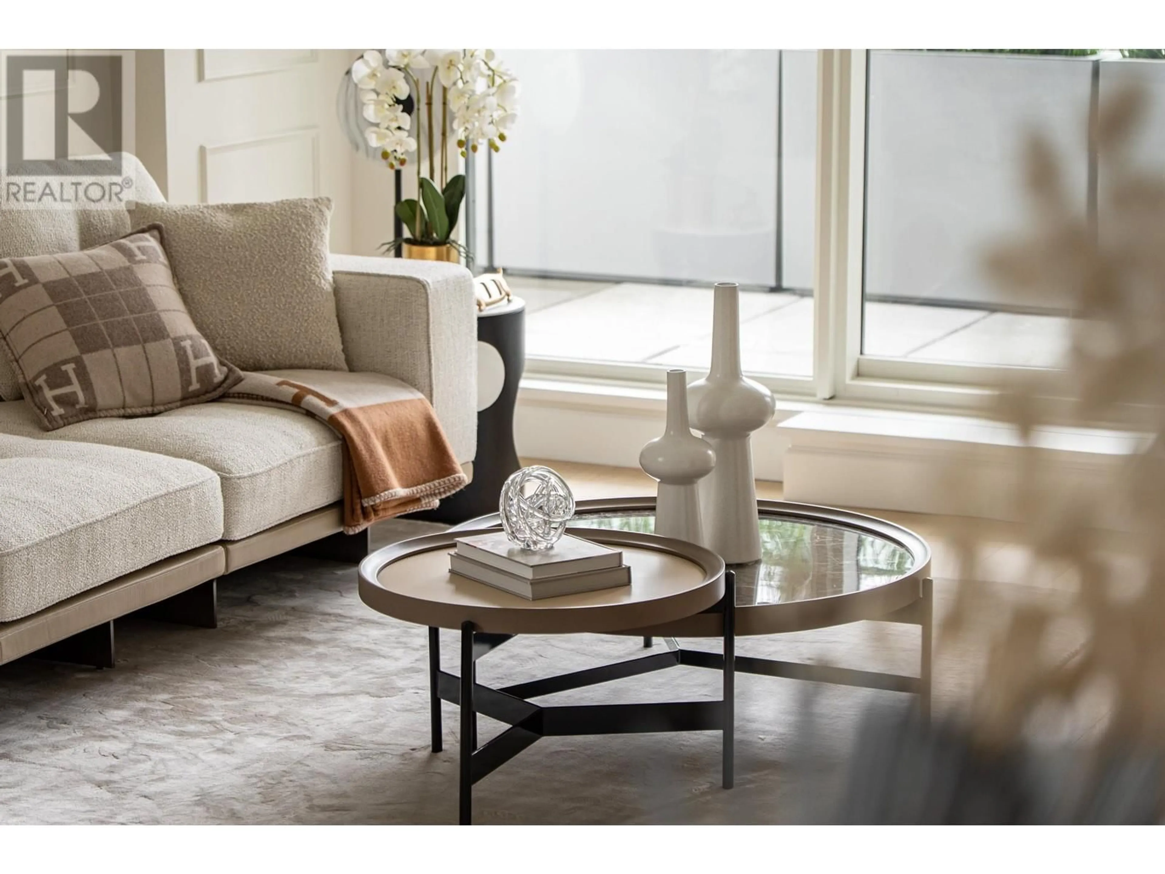 Living room with furniture, unknown for 202 - 3668 10TH AVENUE, Vancouver British Columbia V6R2G3