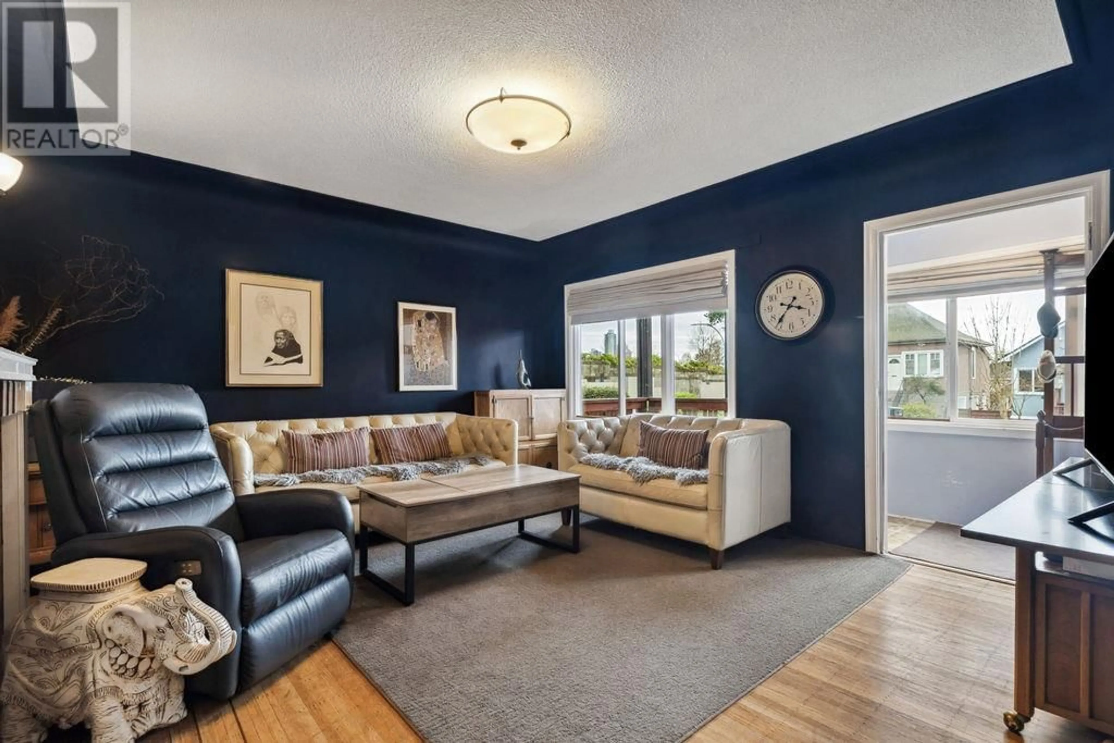 Living room with furniture, unknown for 3341 GEORGIA STREET, Vancouver British Columbia V5K2L5