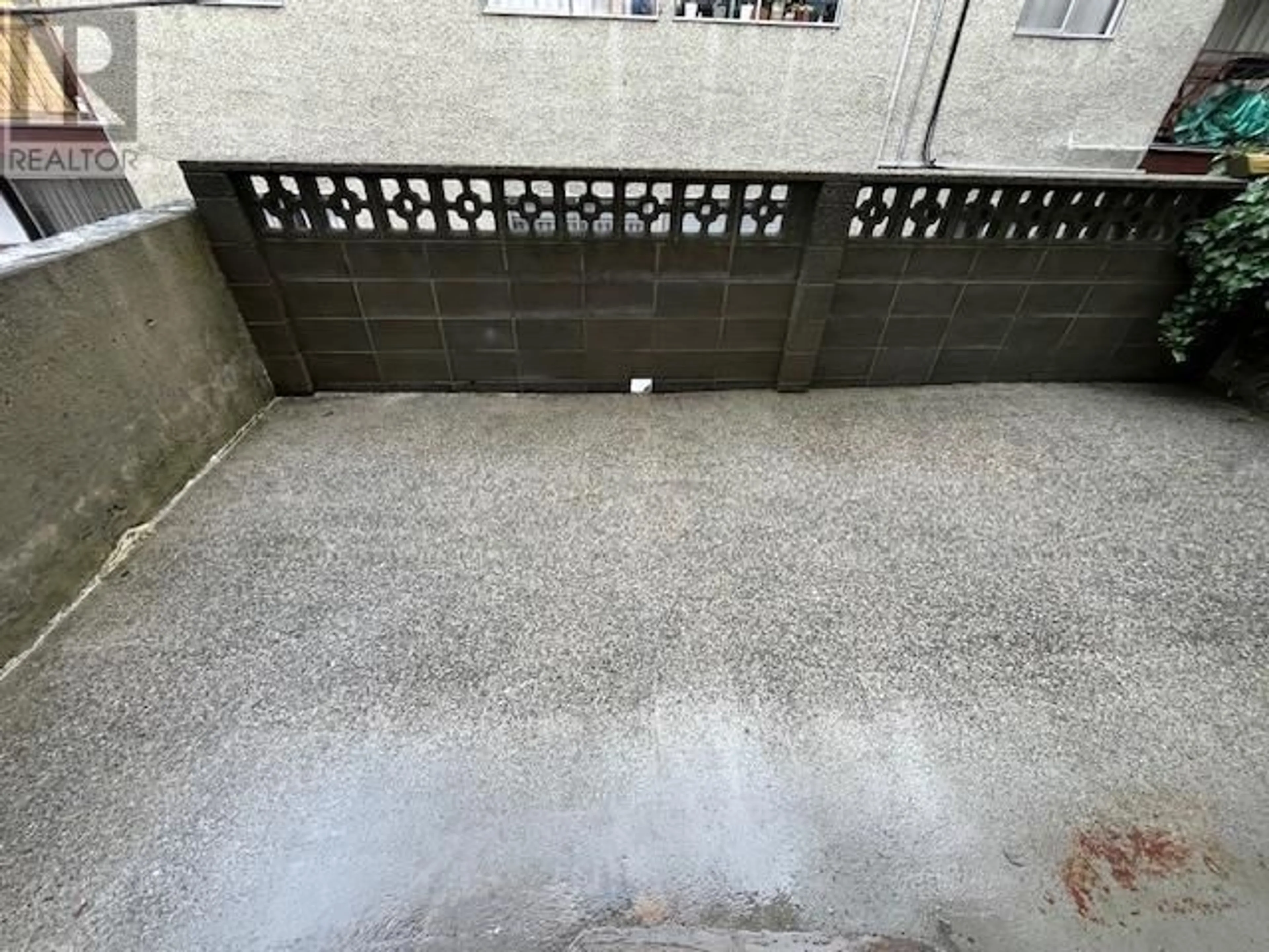 Unknown for 106 - 2330 MAPLE STREET, Vancouver British Columbia V6J3T6